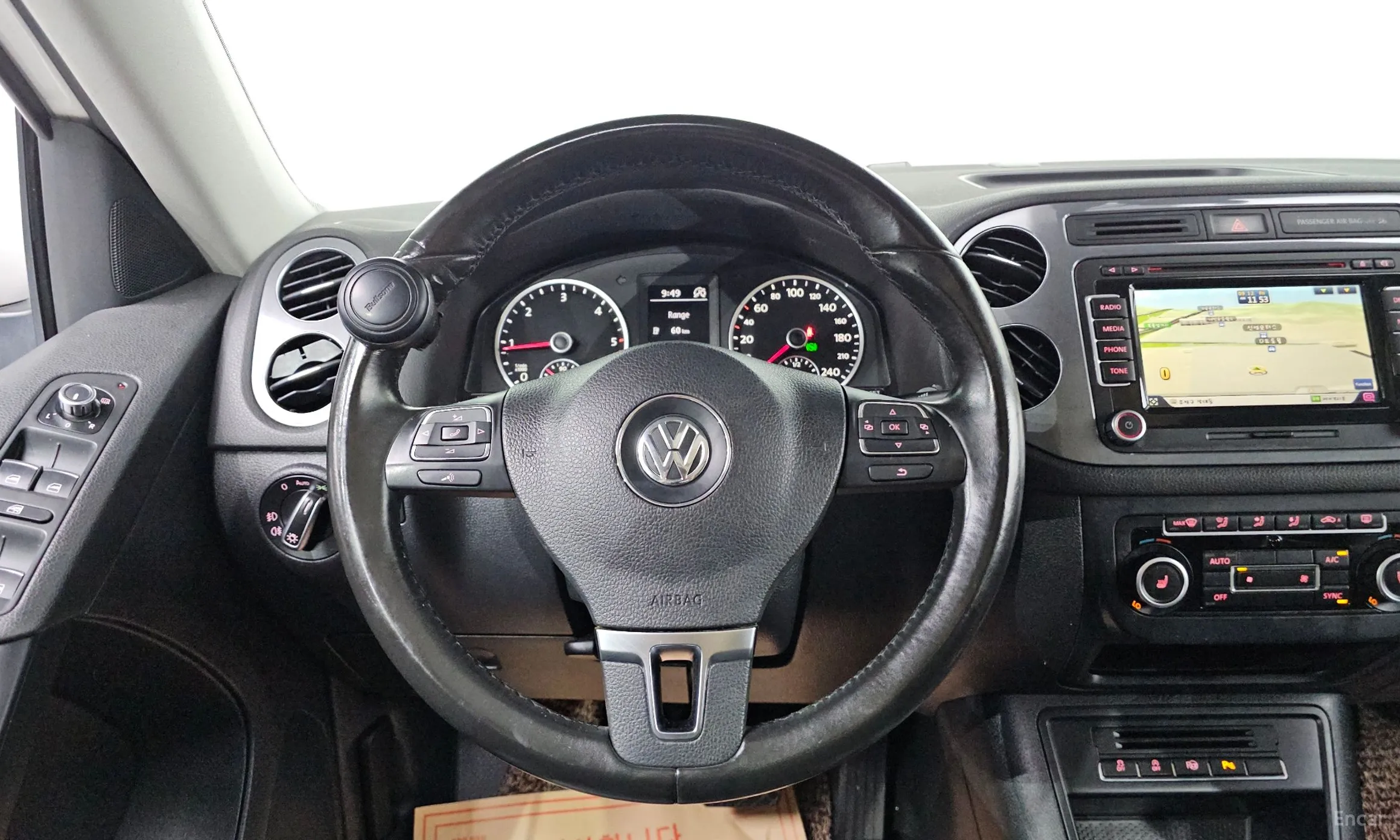 Volkswagen New Tiguan превью 16
