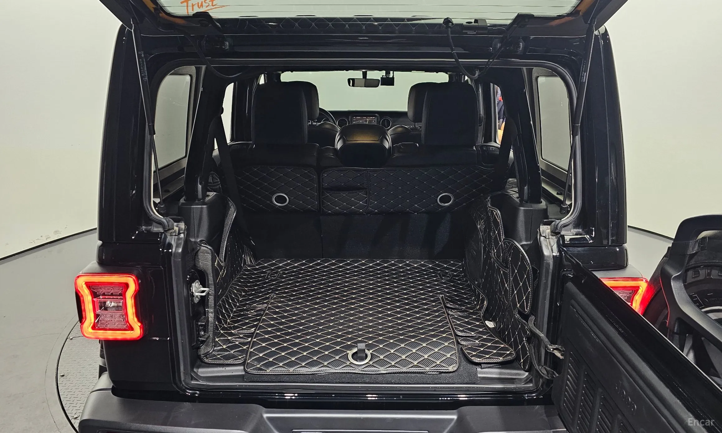 Jeep Wrangler (JL) превью 20