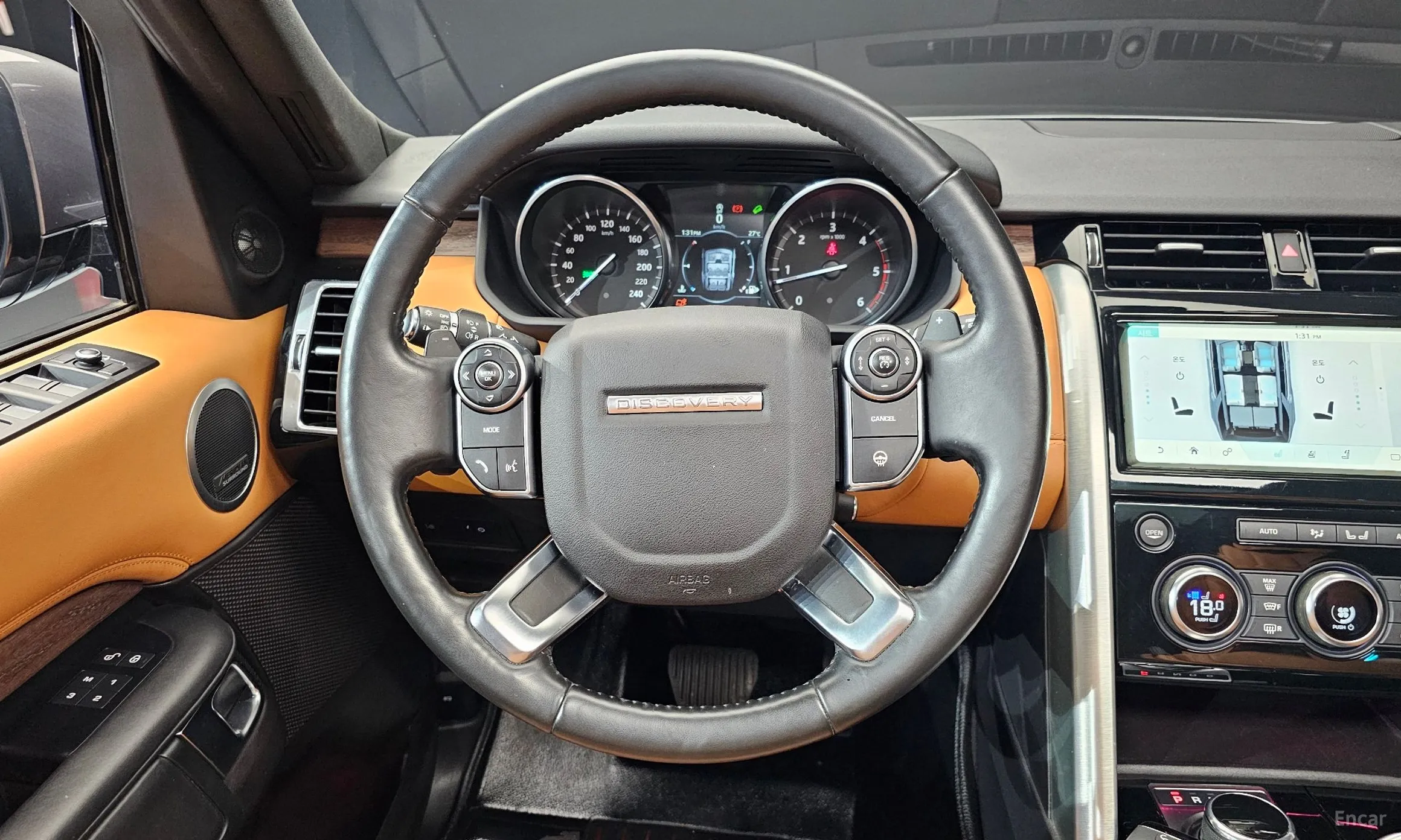 Land Rover Discovery 5 превью 13