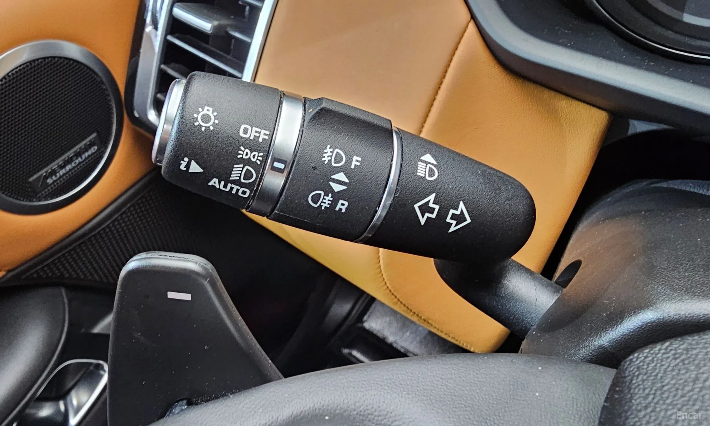 Land Rover Discovery 5 превью 17