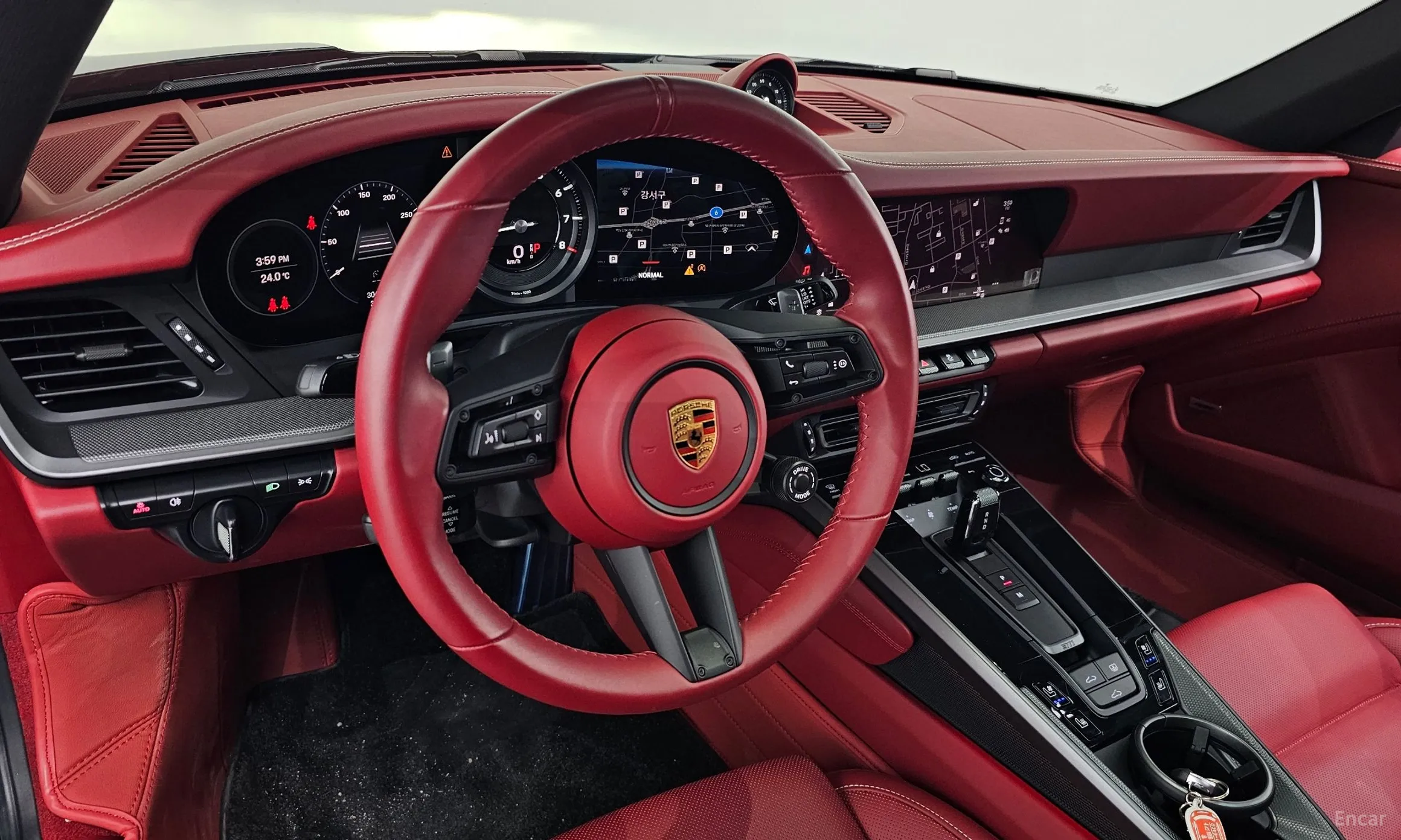 Porsche 911 (992) превью 13
