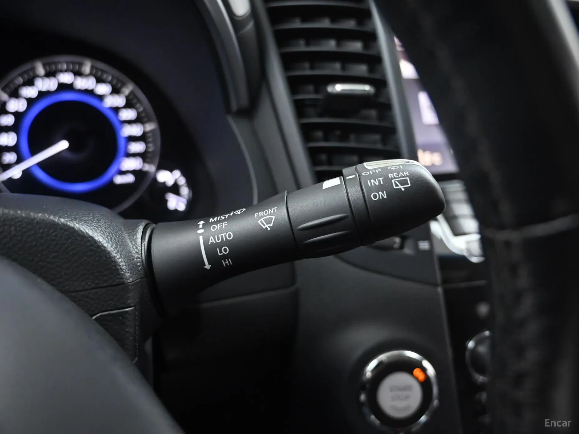 Infiniti FX37 превью 18