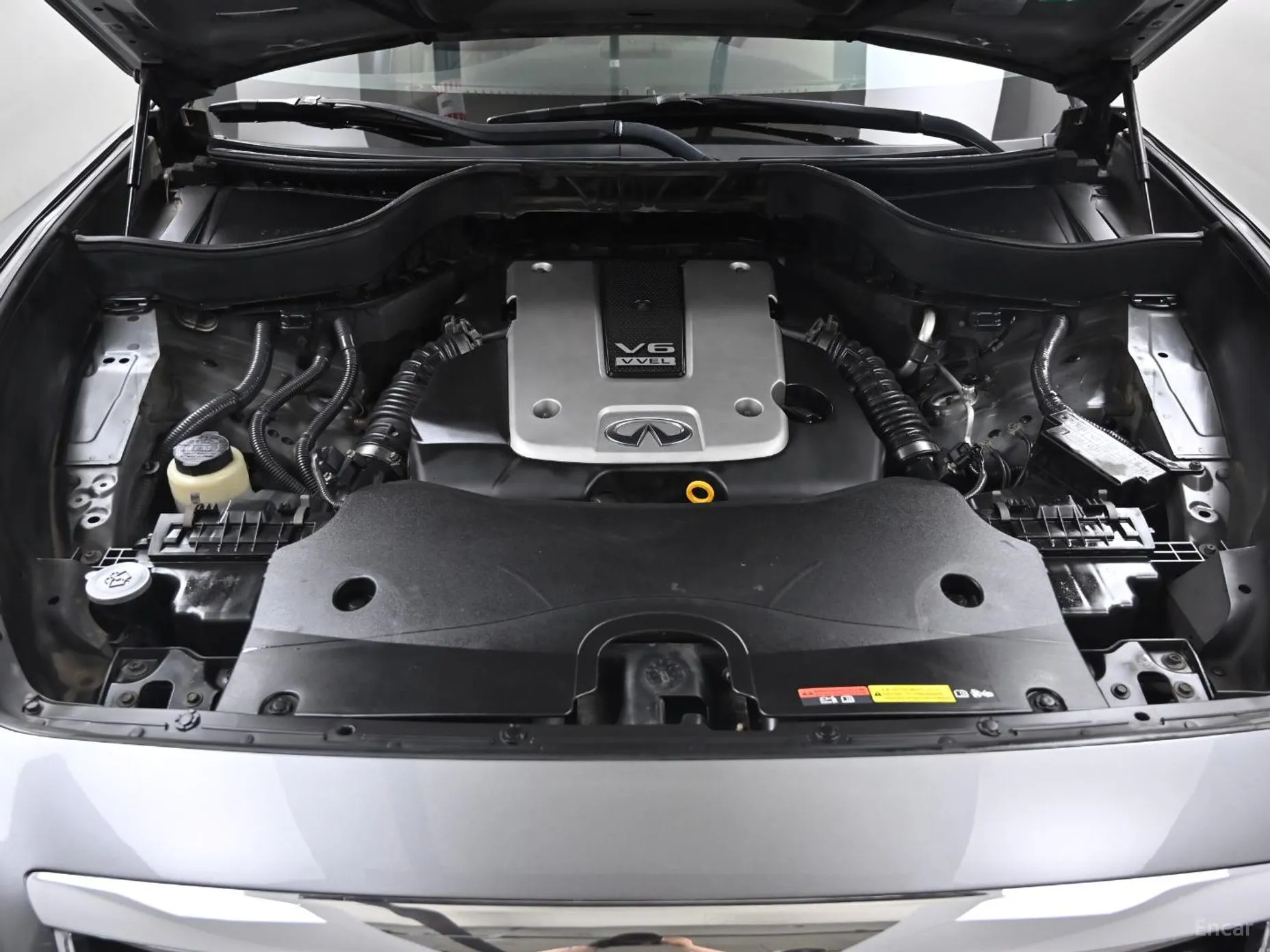 Infiniti FX37 превью 6
