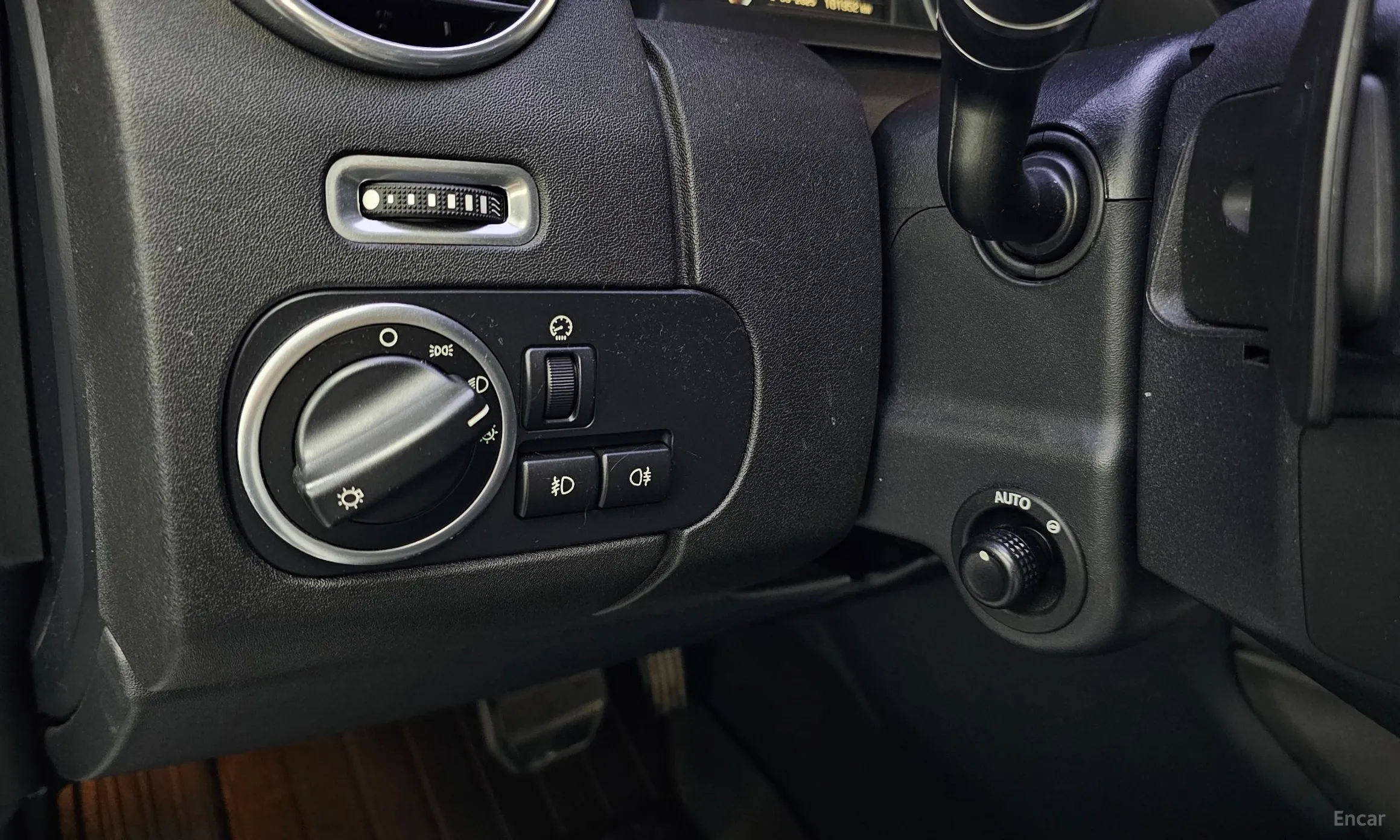 Land Rover Discovery 4 превью 17