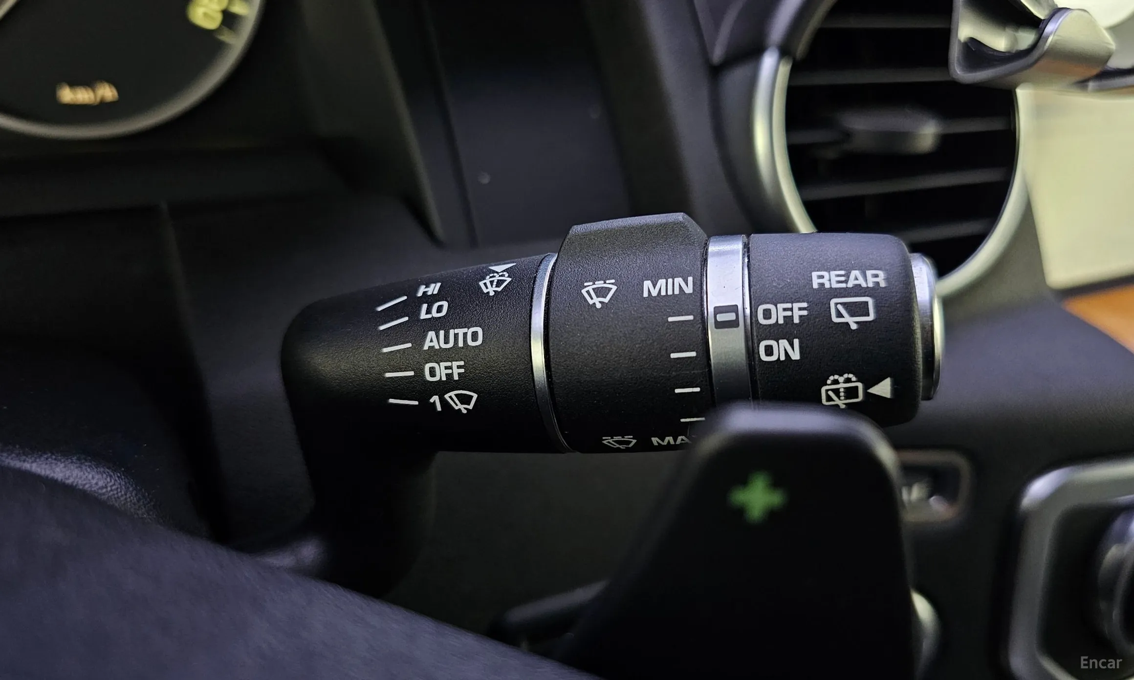 Land Rover Discovery 4 превью 18