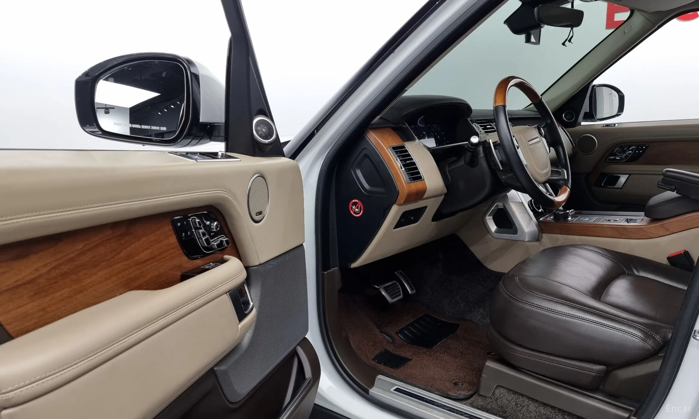 Land Rover Range Rover 4th Generation превью 10