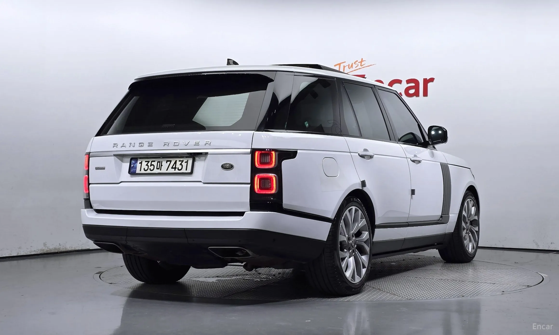 Land Rover Range Rover 4th Generation
