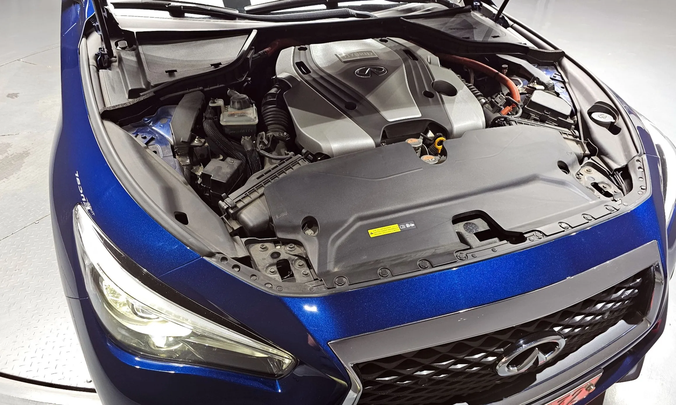Infiniti Q50 превью 6