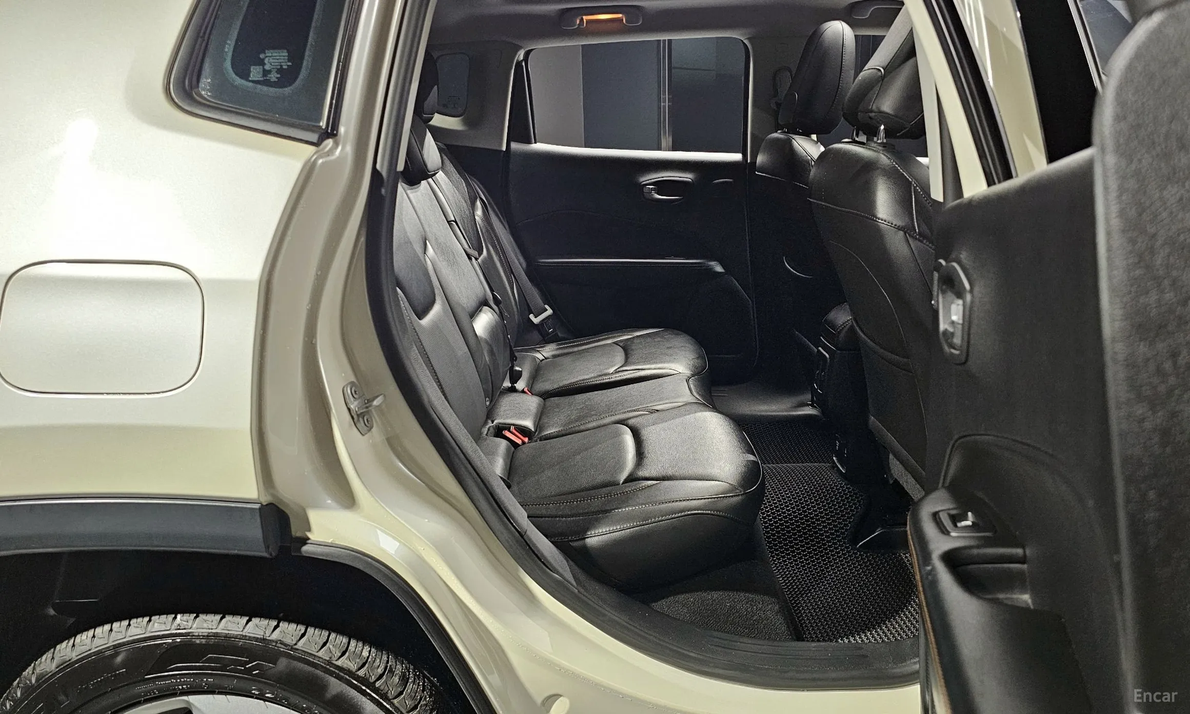 Jeep Compass 2nd Generation превью 12