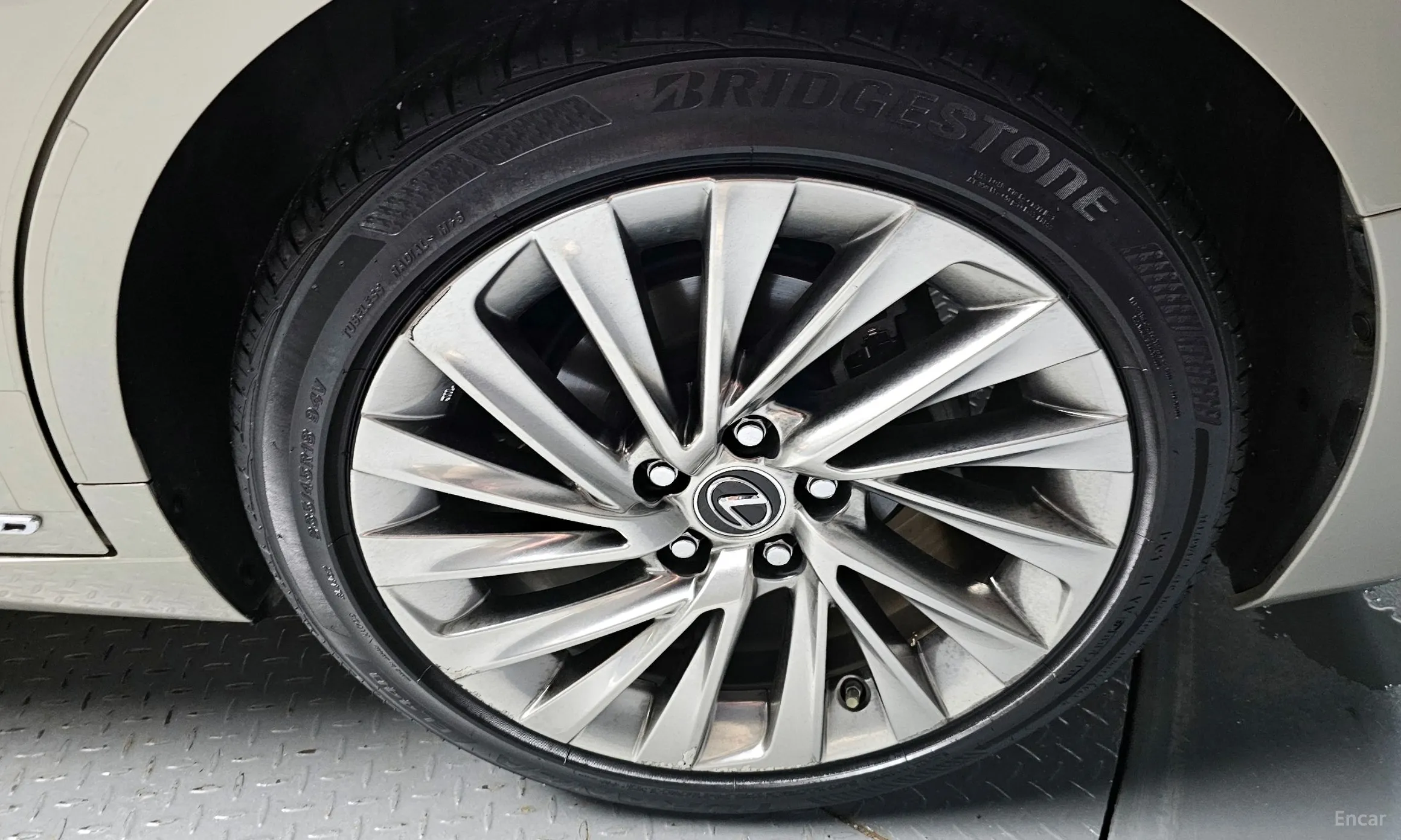 Lexus ES300h 7th Generation превью 5