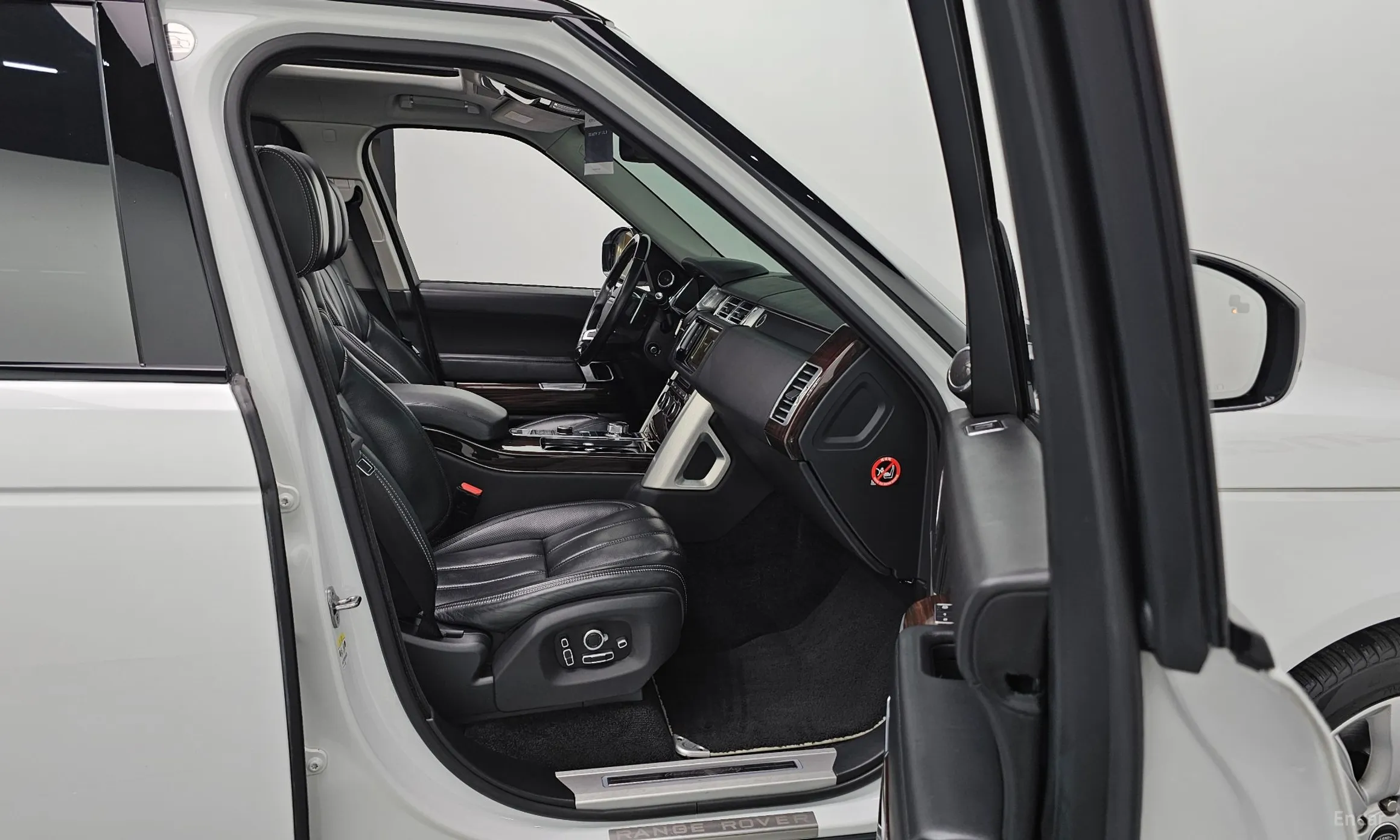 Land Rover Range Rover 4th Generation превью 16