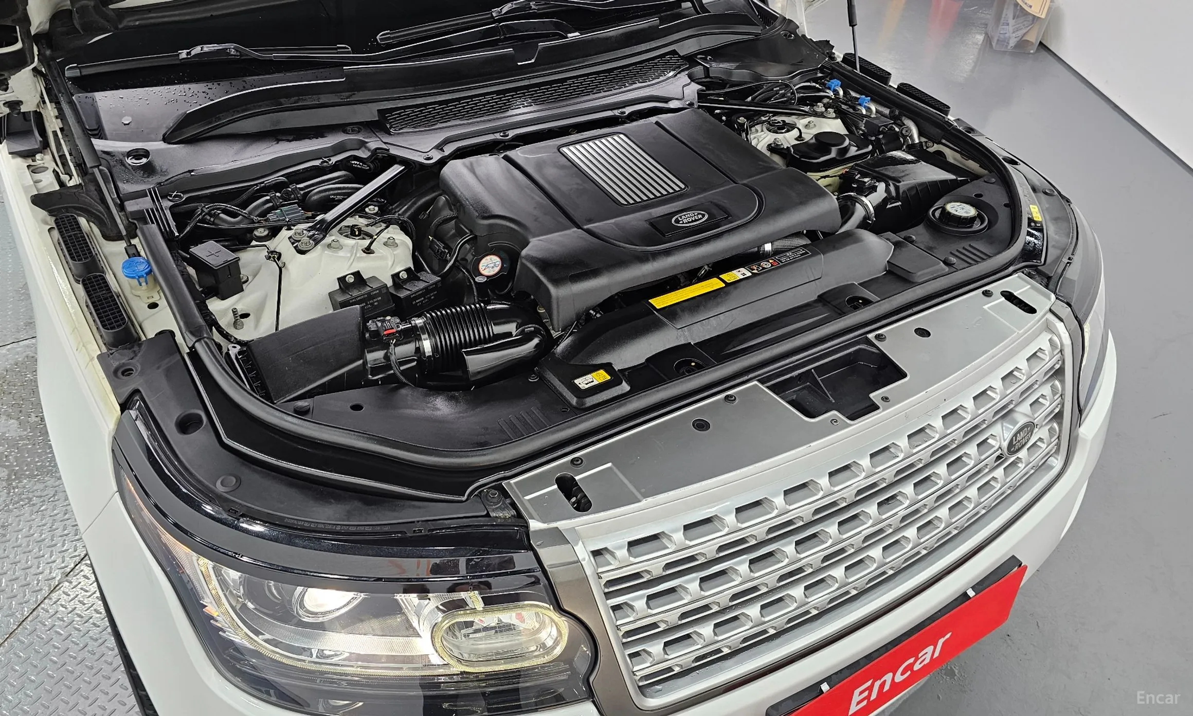Land Rover Range Rover 4th Generation превью 6