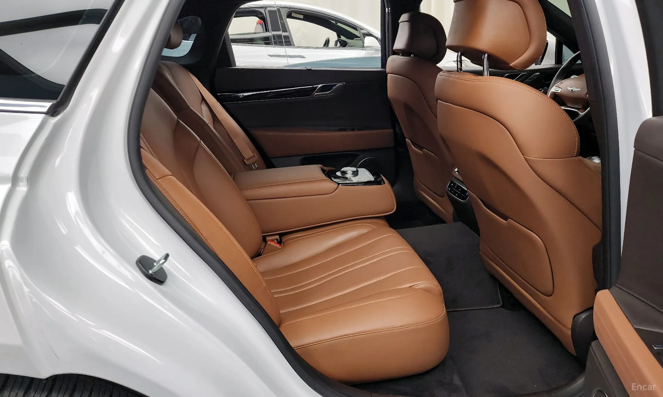 Genesis G80 (RG3) превью 12