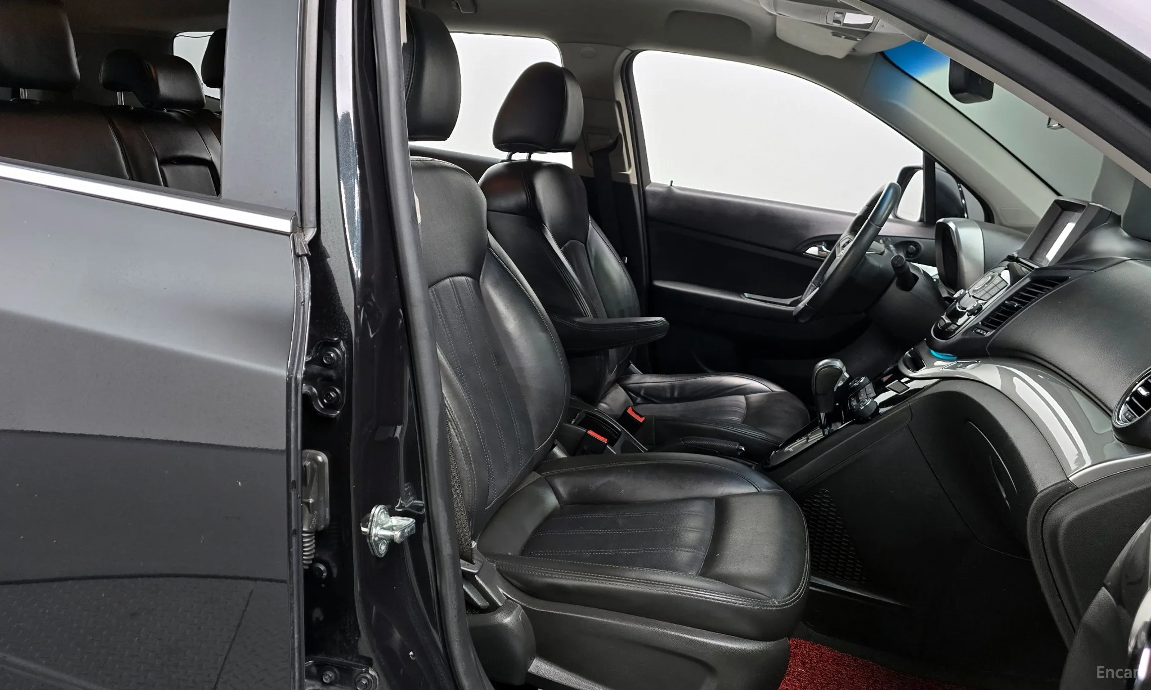 Chevrolet (GM Daewoo) Orlando превью 10