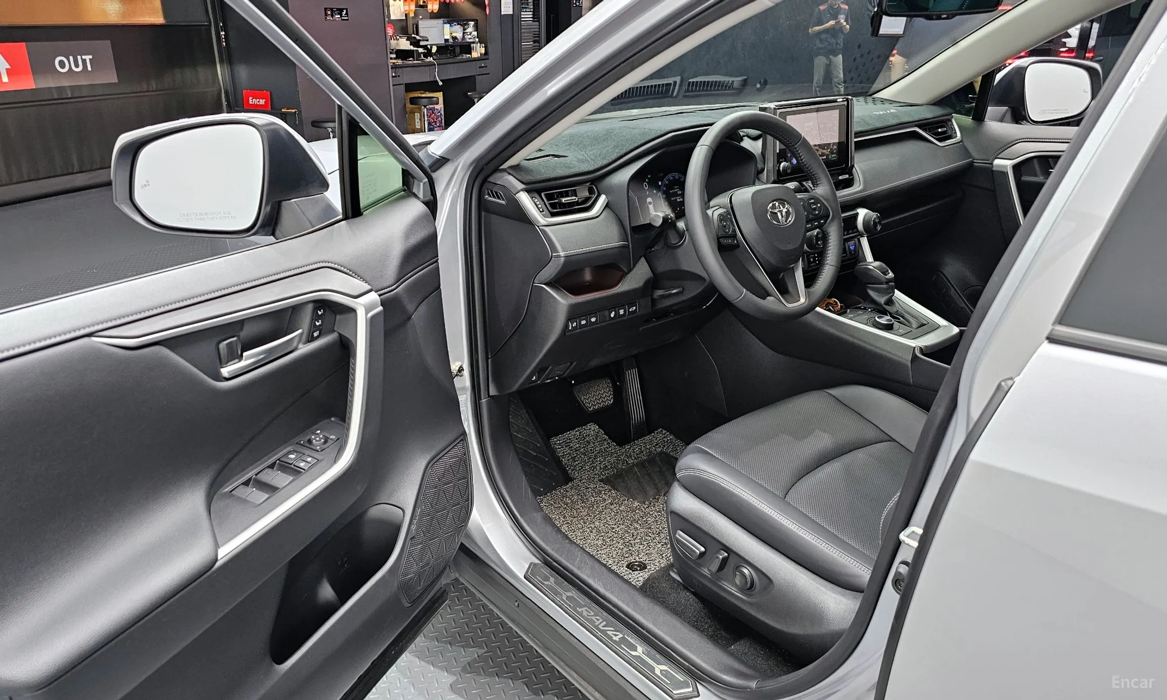 Toyota RAV4 5th Generation превью 11