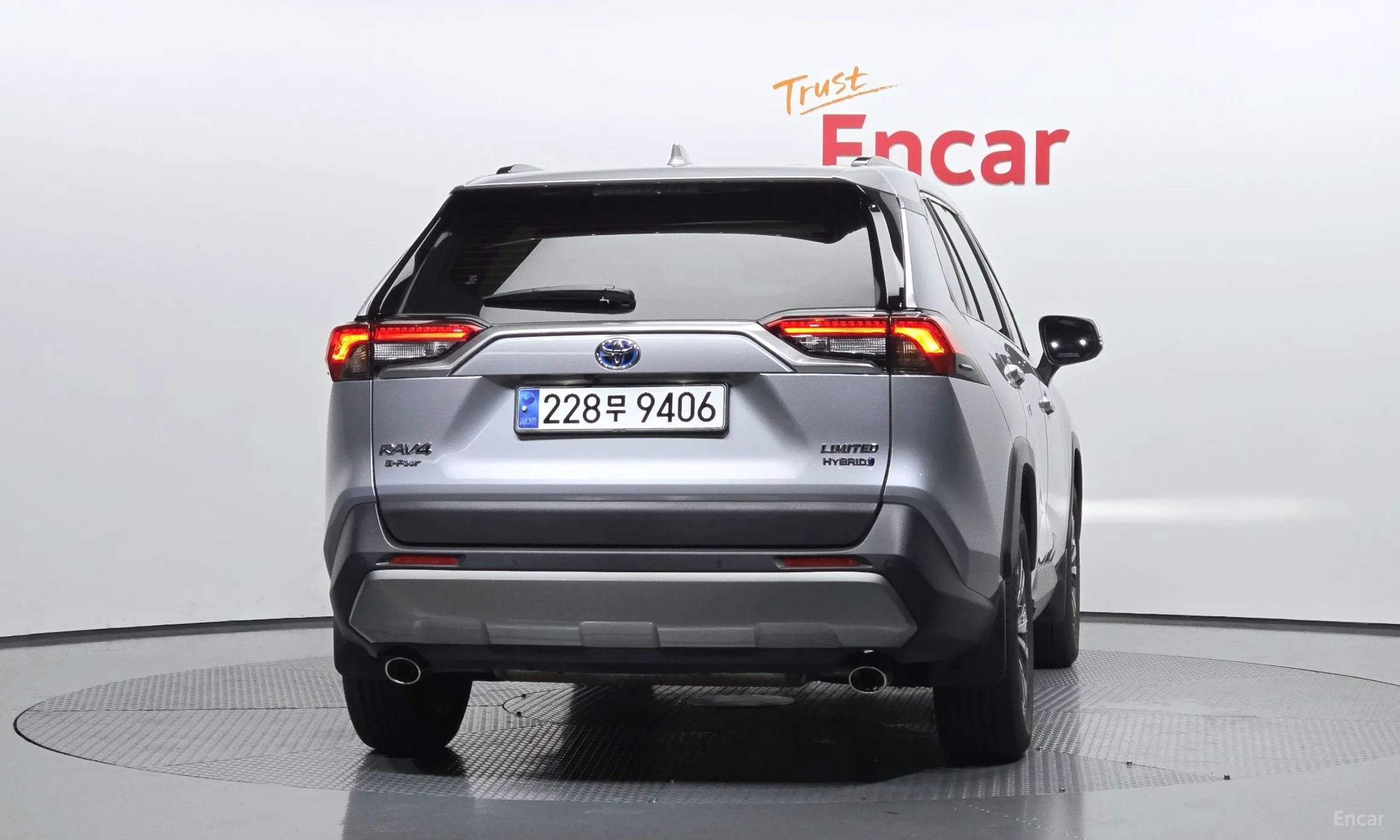 Toyota RAV4 5th Generation превью 4