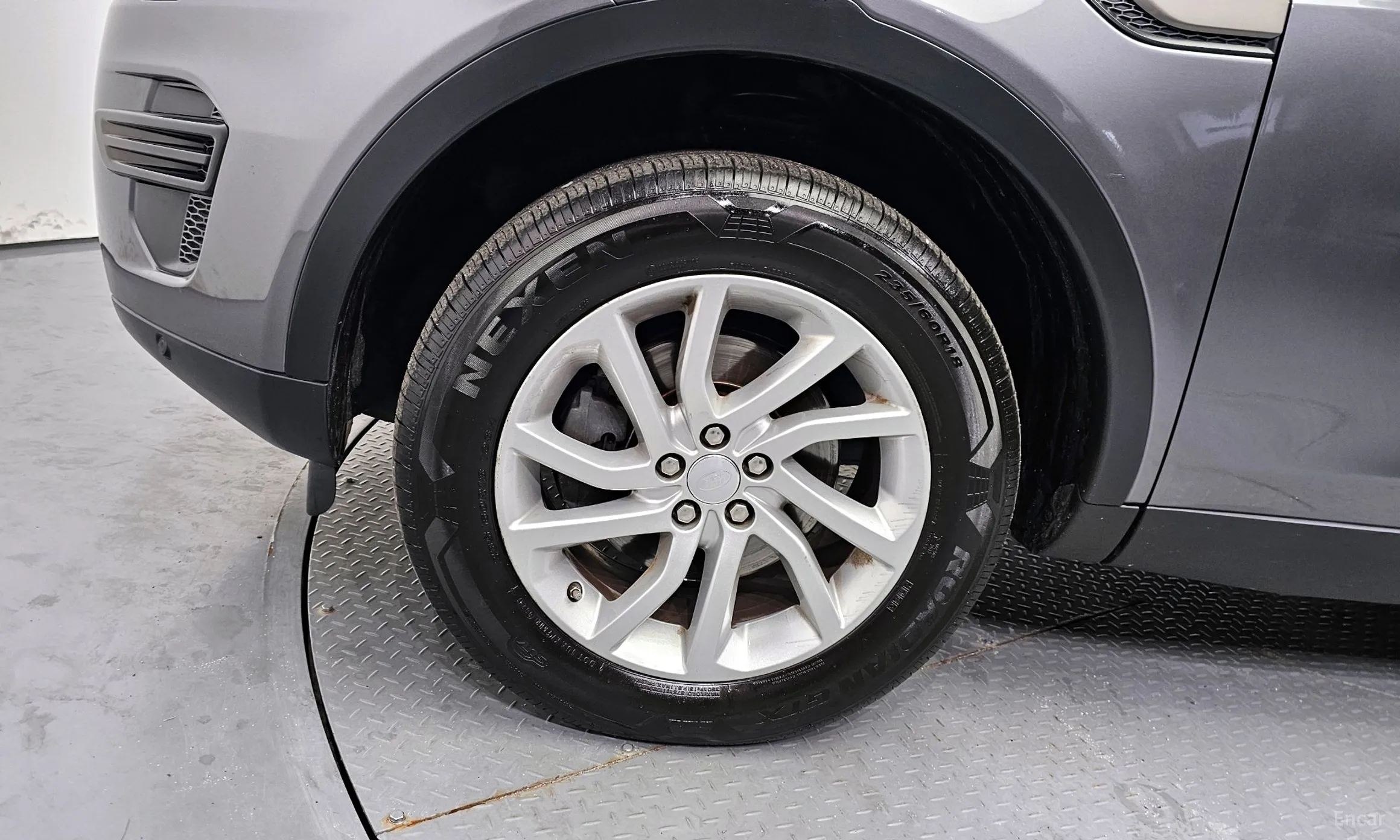 Land Rover Discovery Sports превью 5