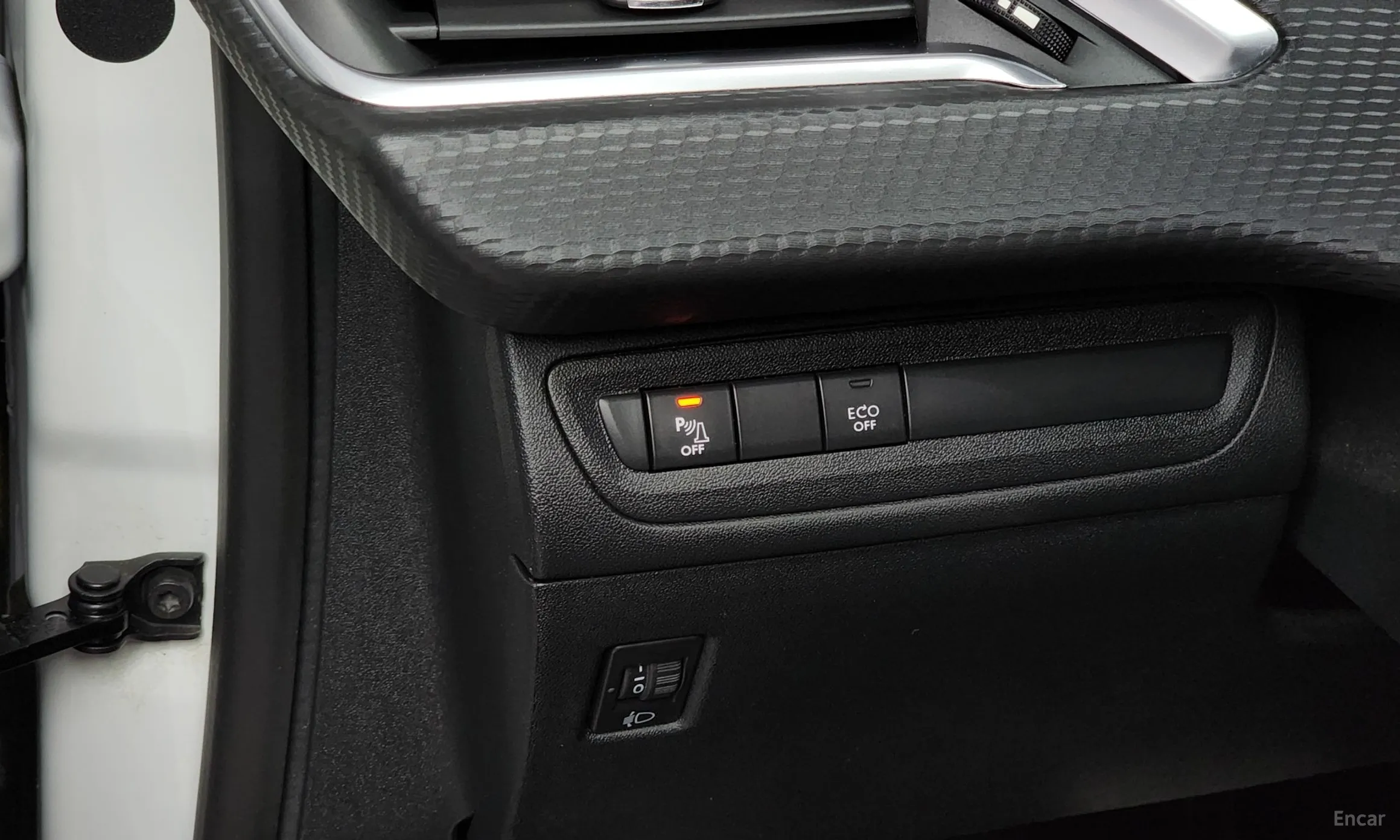 Peugeot 2008. превью 14