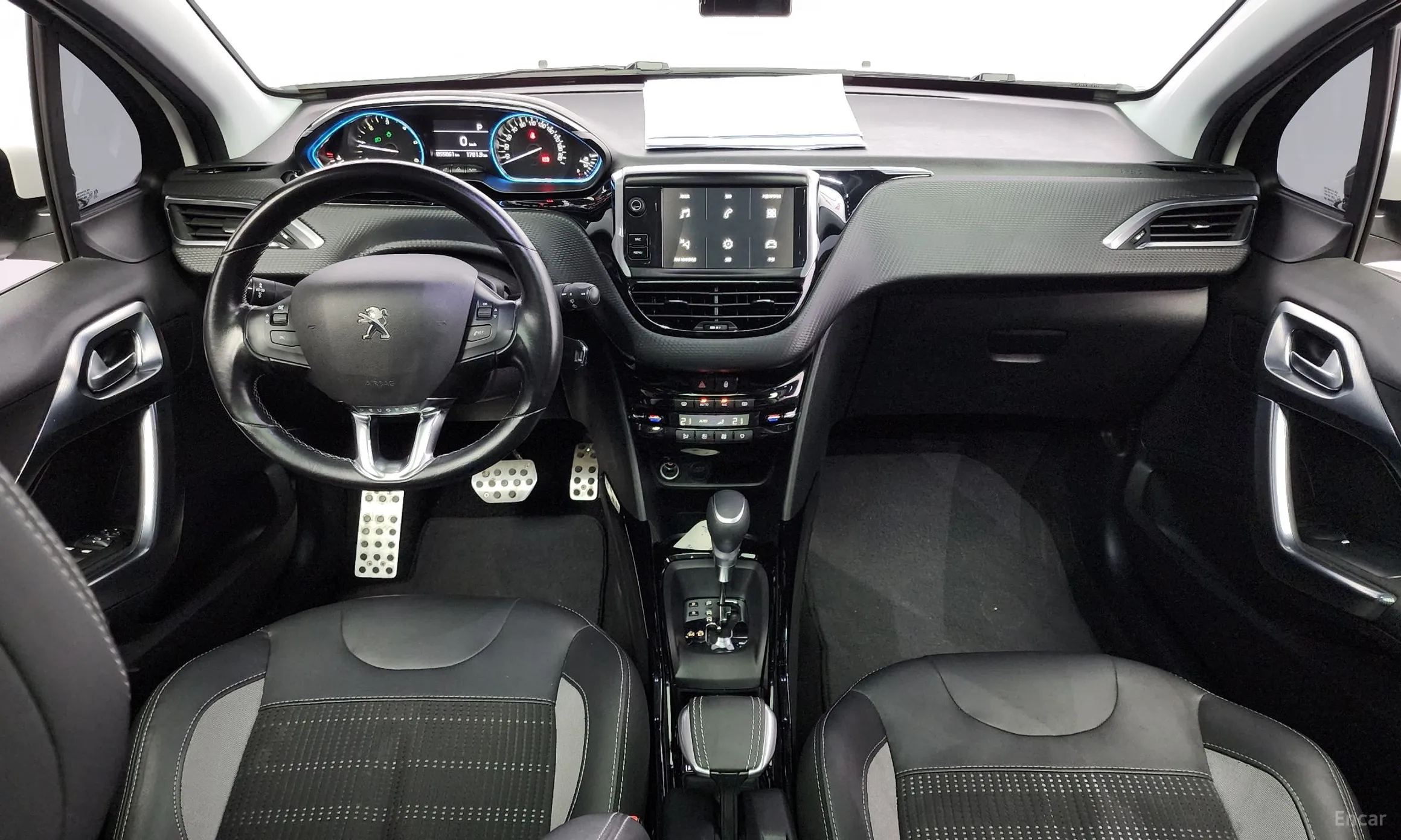 Peugeot 2008. превью 7