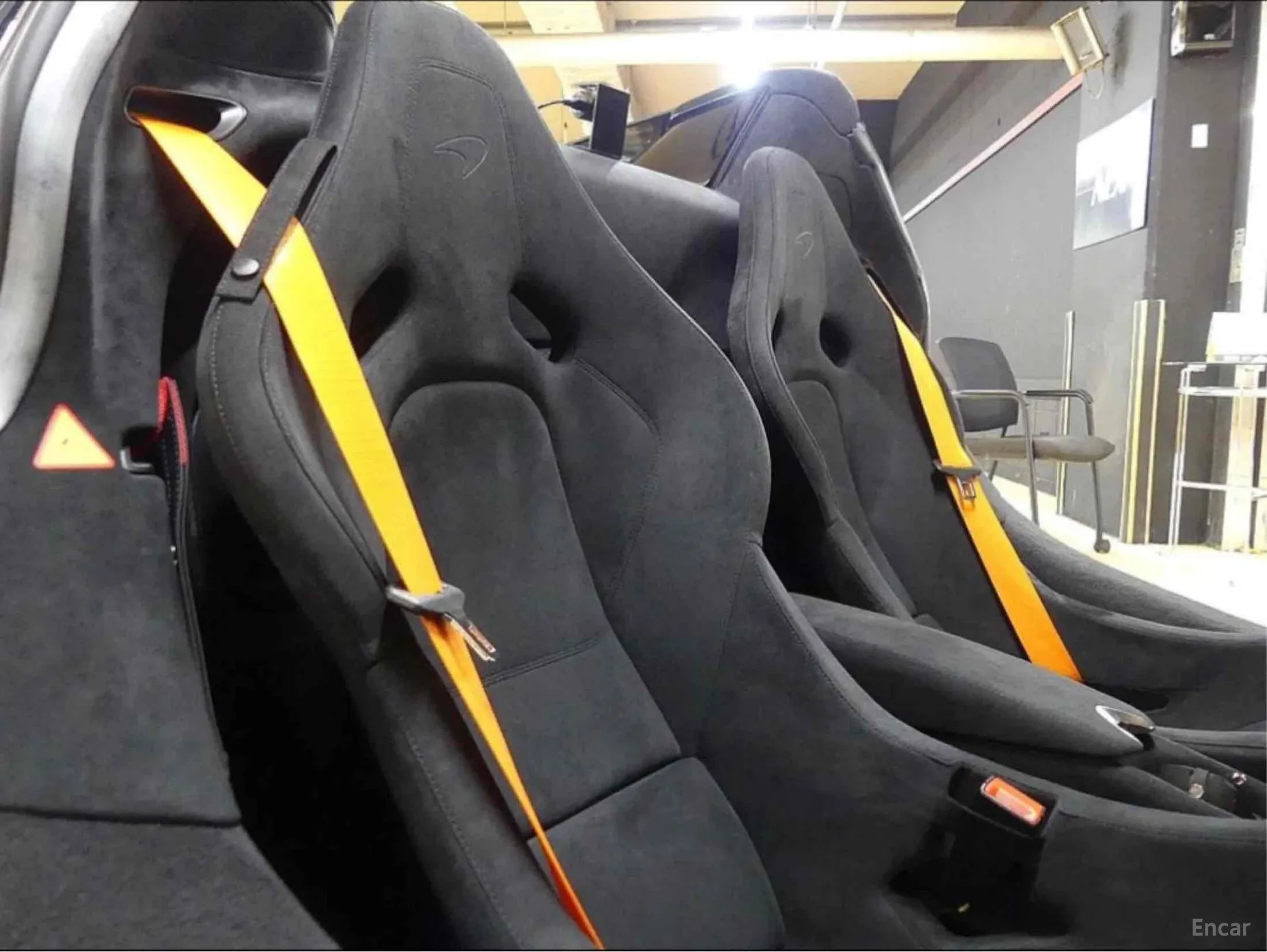 McLaren 750S превью 13