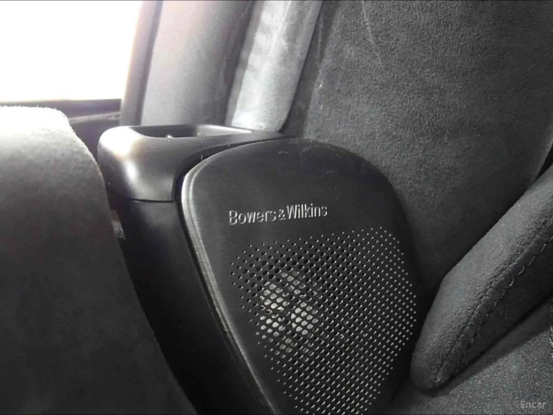 McLaren 750S превью 15