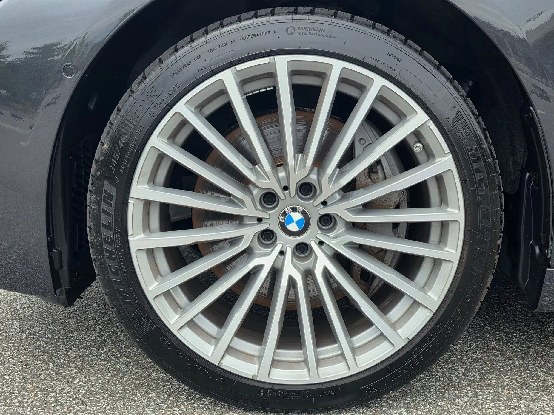 BMW 7 Series (G11) превью 5
