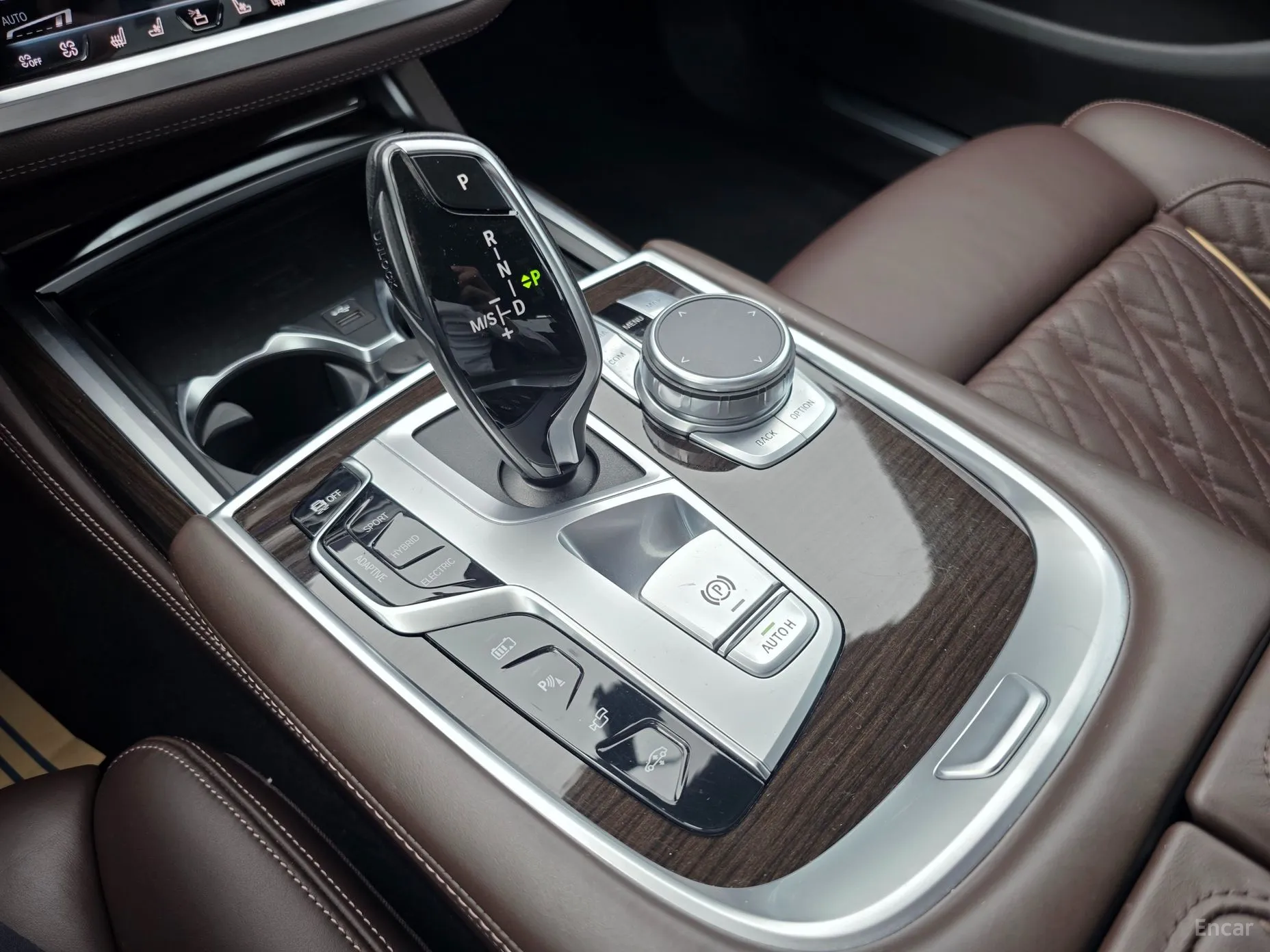 BMW 7 Series (G11) превью 9