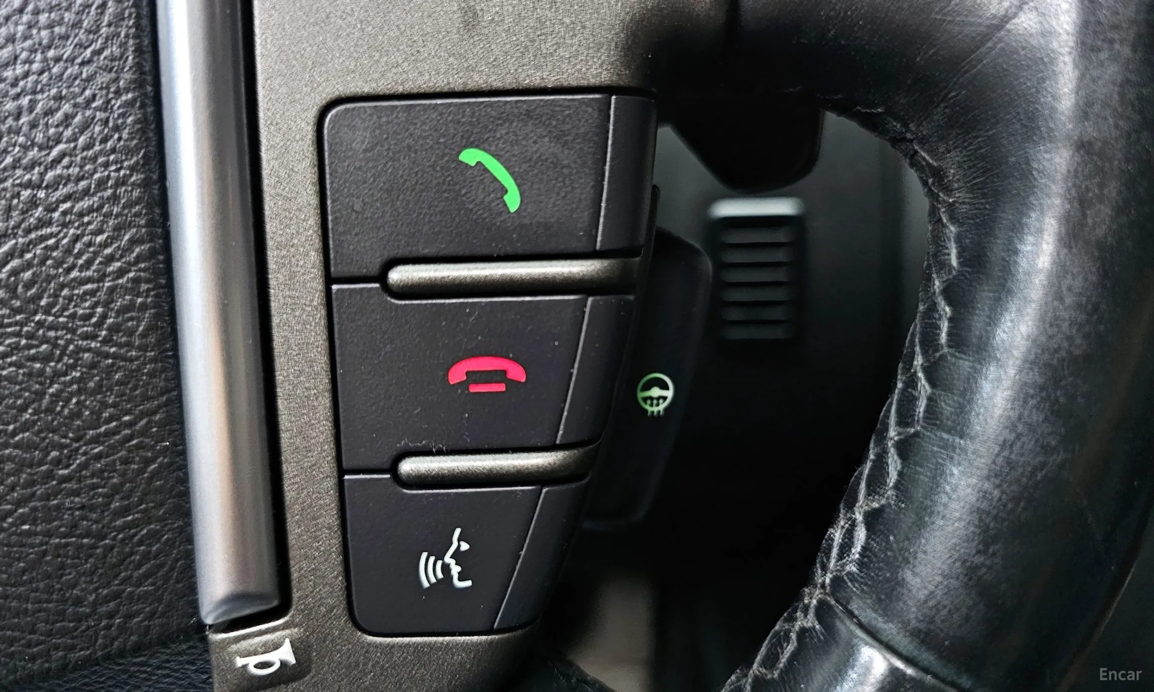 Land Rover Discovery 4 превью 18