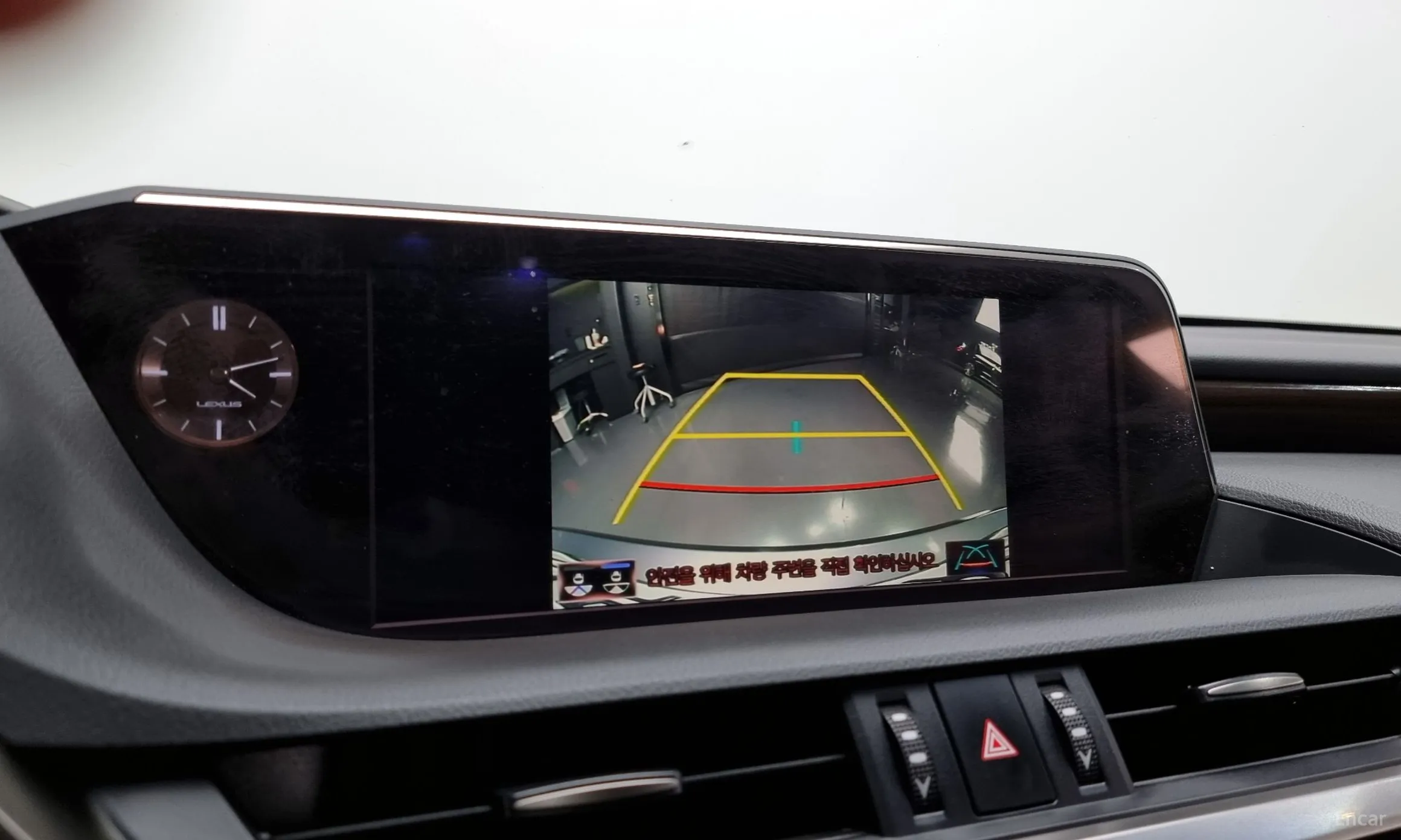 Lexus ES300h 7th Generation превью 15