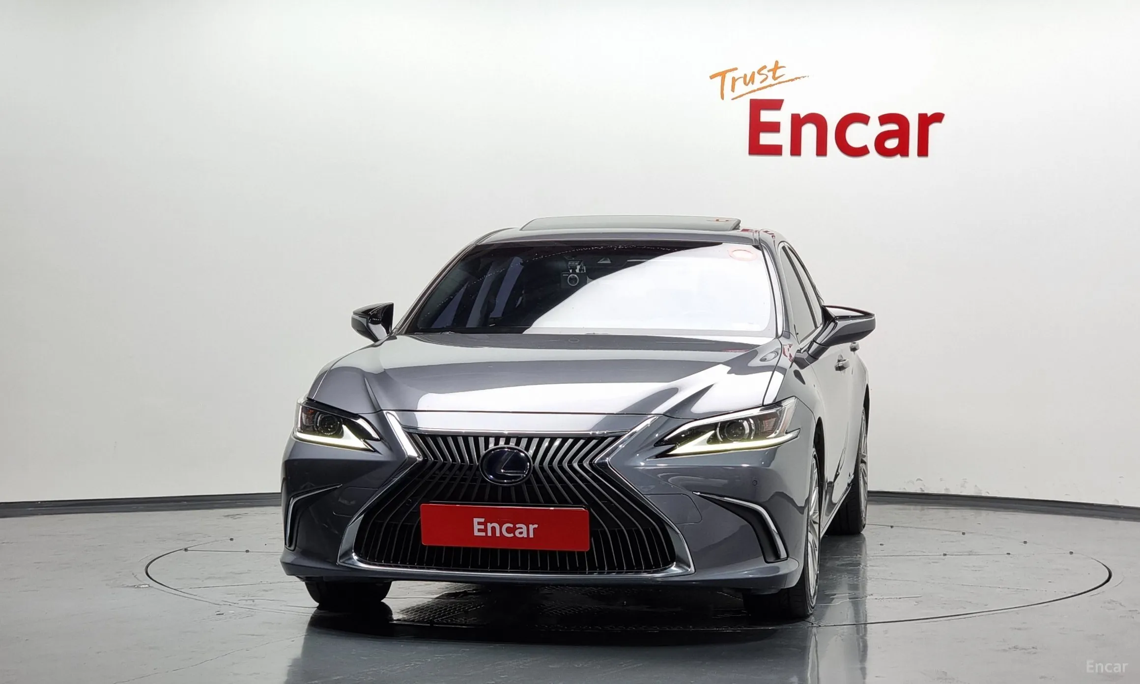 Lexus ES300h 7th Generation превью 3