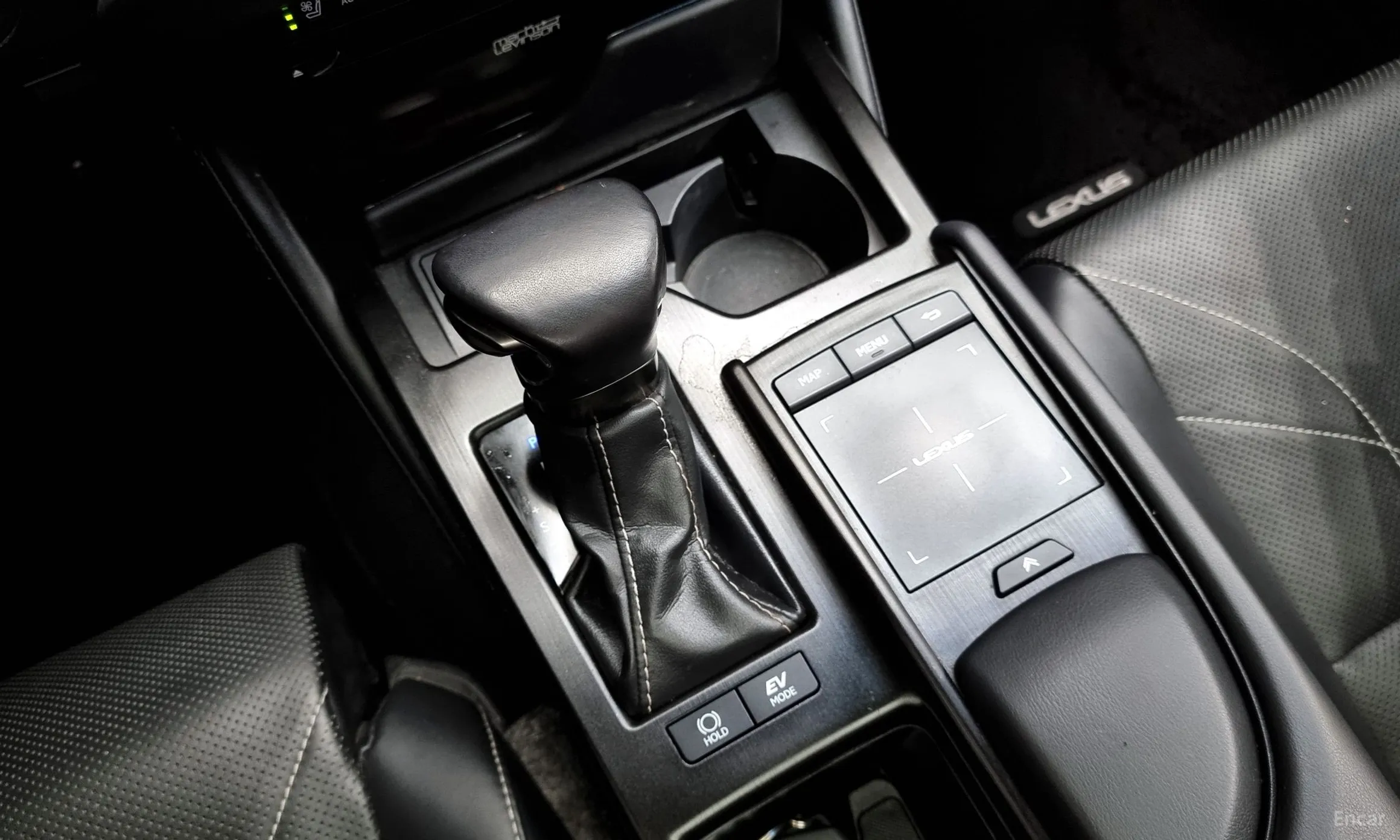 Lexus ES300h 7th Generation превью 9
