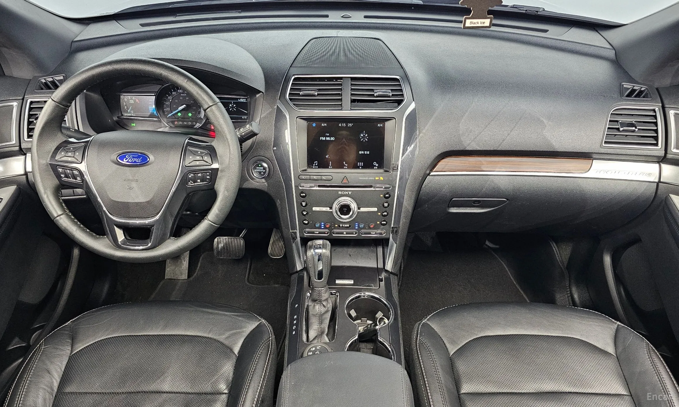 Ford Explorer превью 7