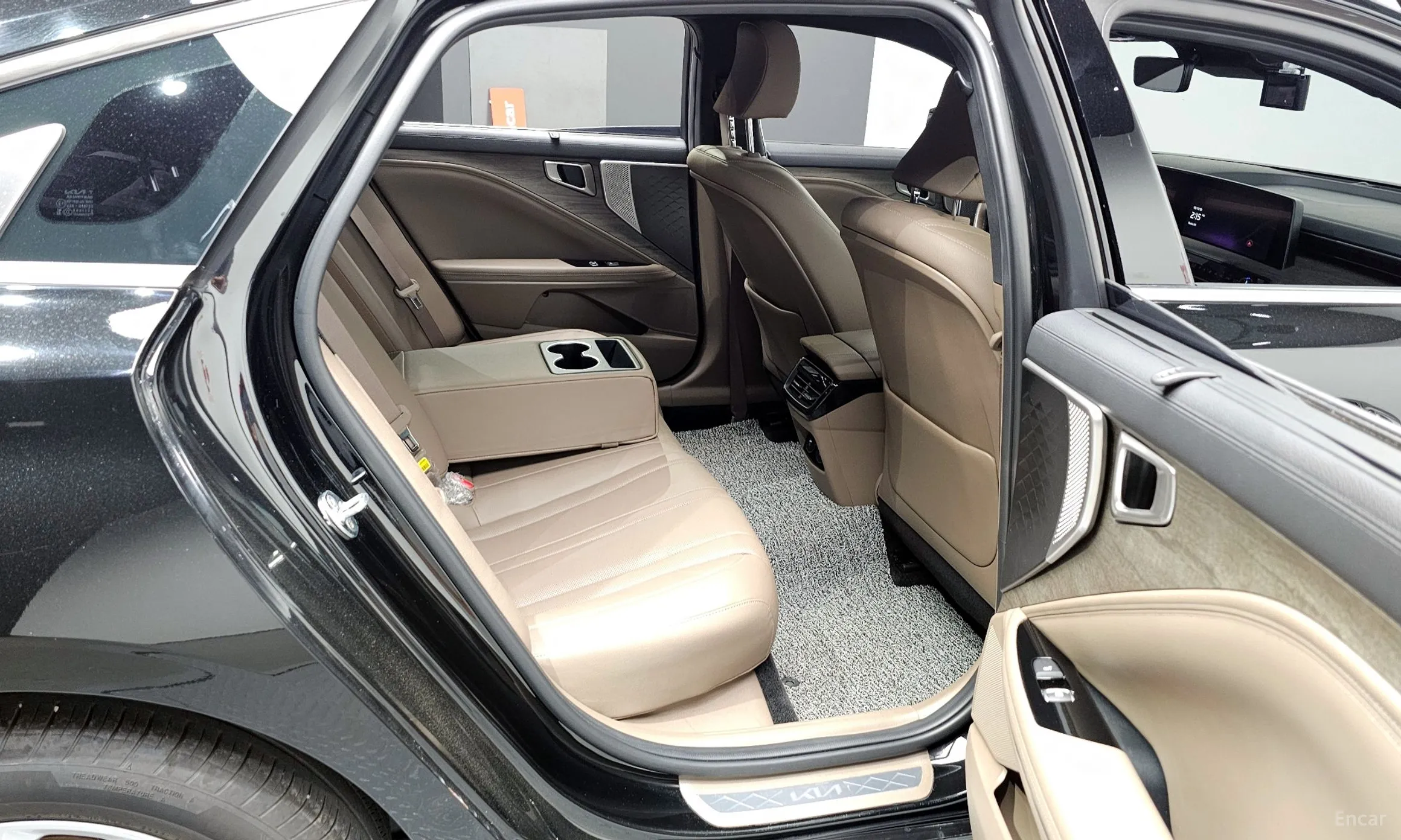 Kia K8 превью 12