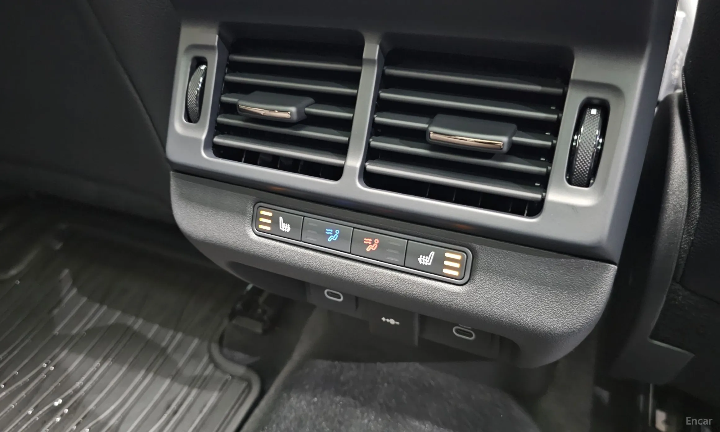 Land Rover Range Rover Evoque 2nd Generation превью 18