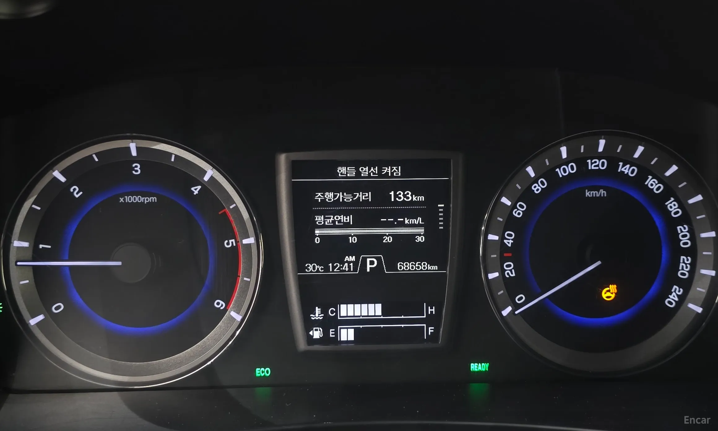 KG Mobility (SsangYong) Rexton Sports превью 8