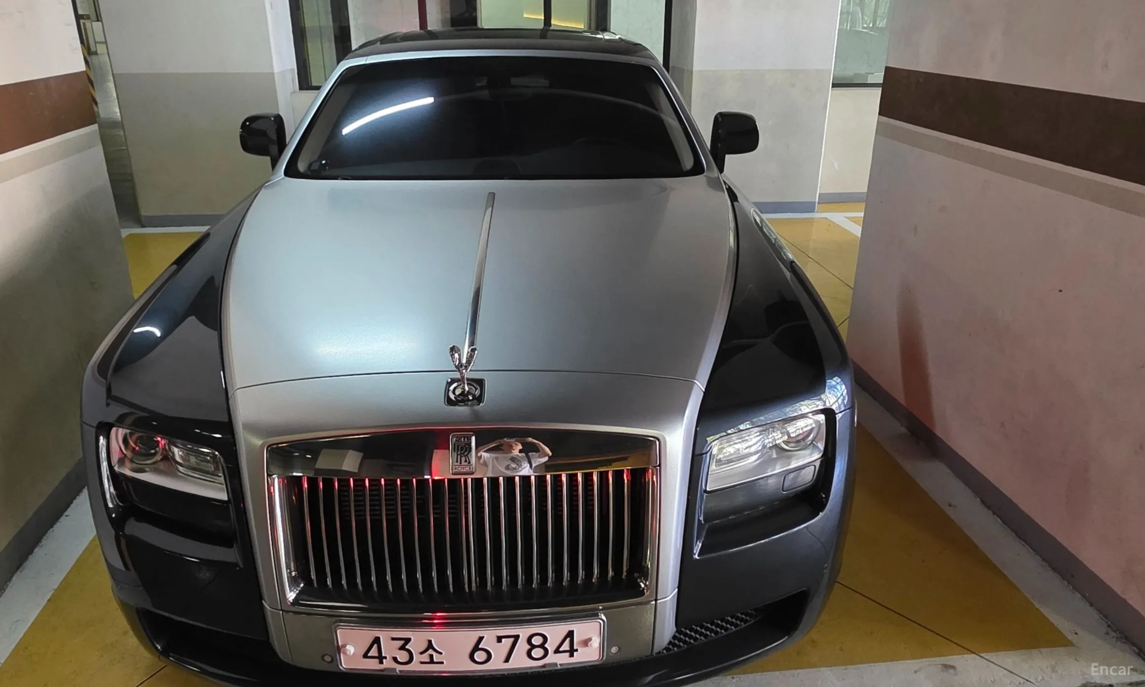 Rolls-Royce Ghost превью 5