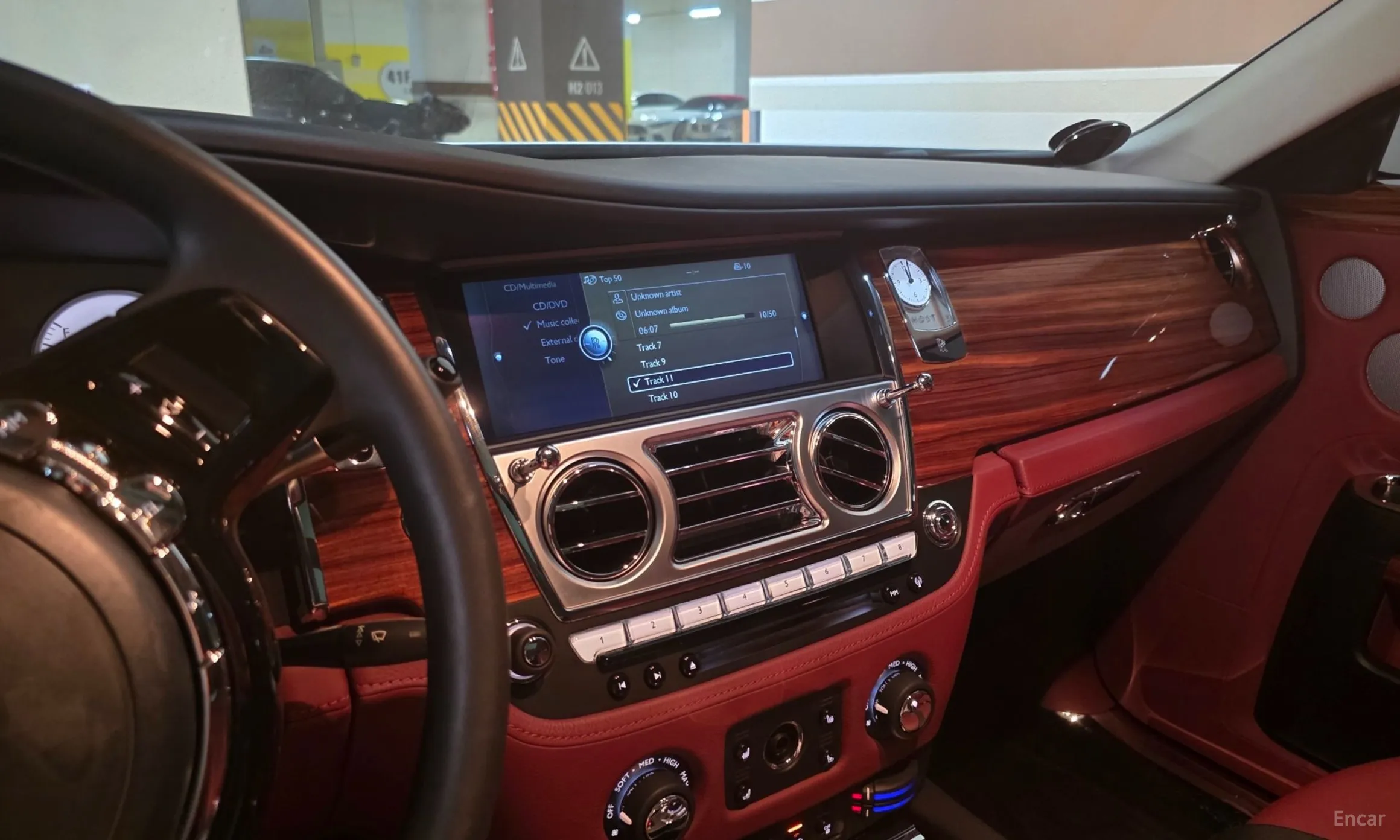 Rolls-Royce Ghost превью 7