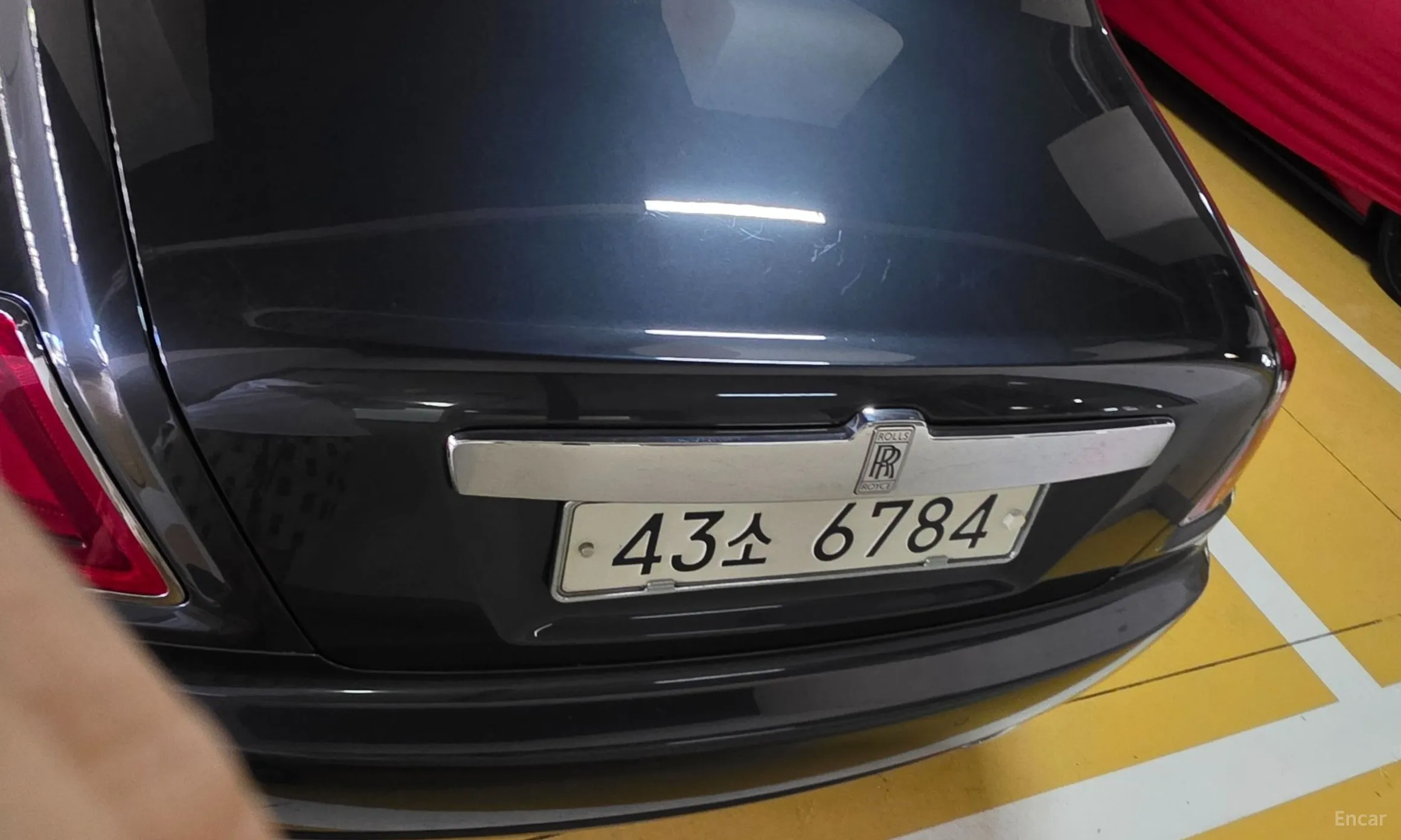 Rolls-Royce Ghost превью 9