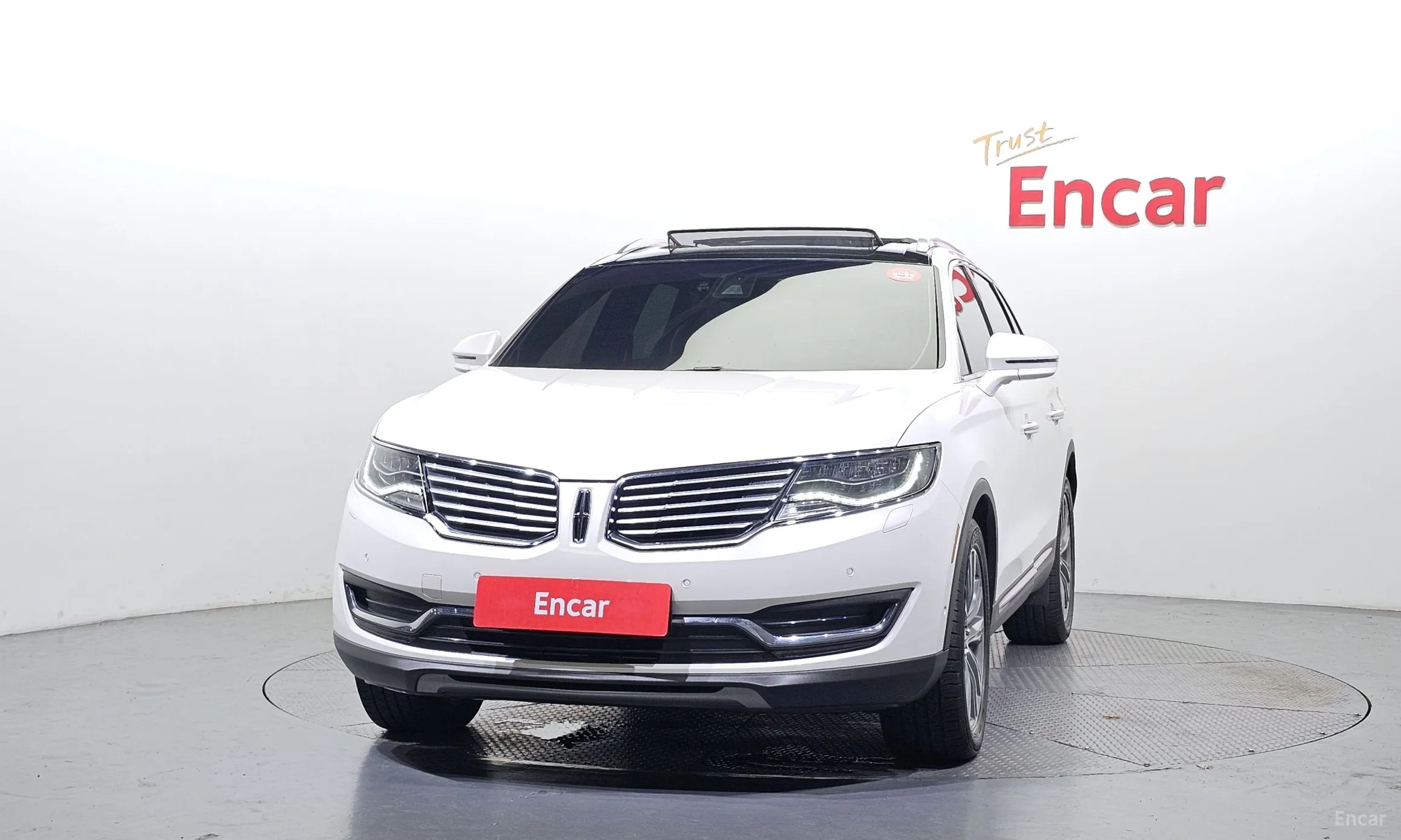 Lincoln MKX 2nd Generation превью 3