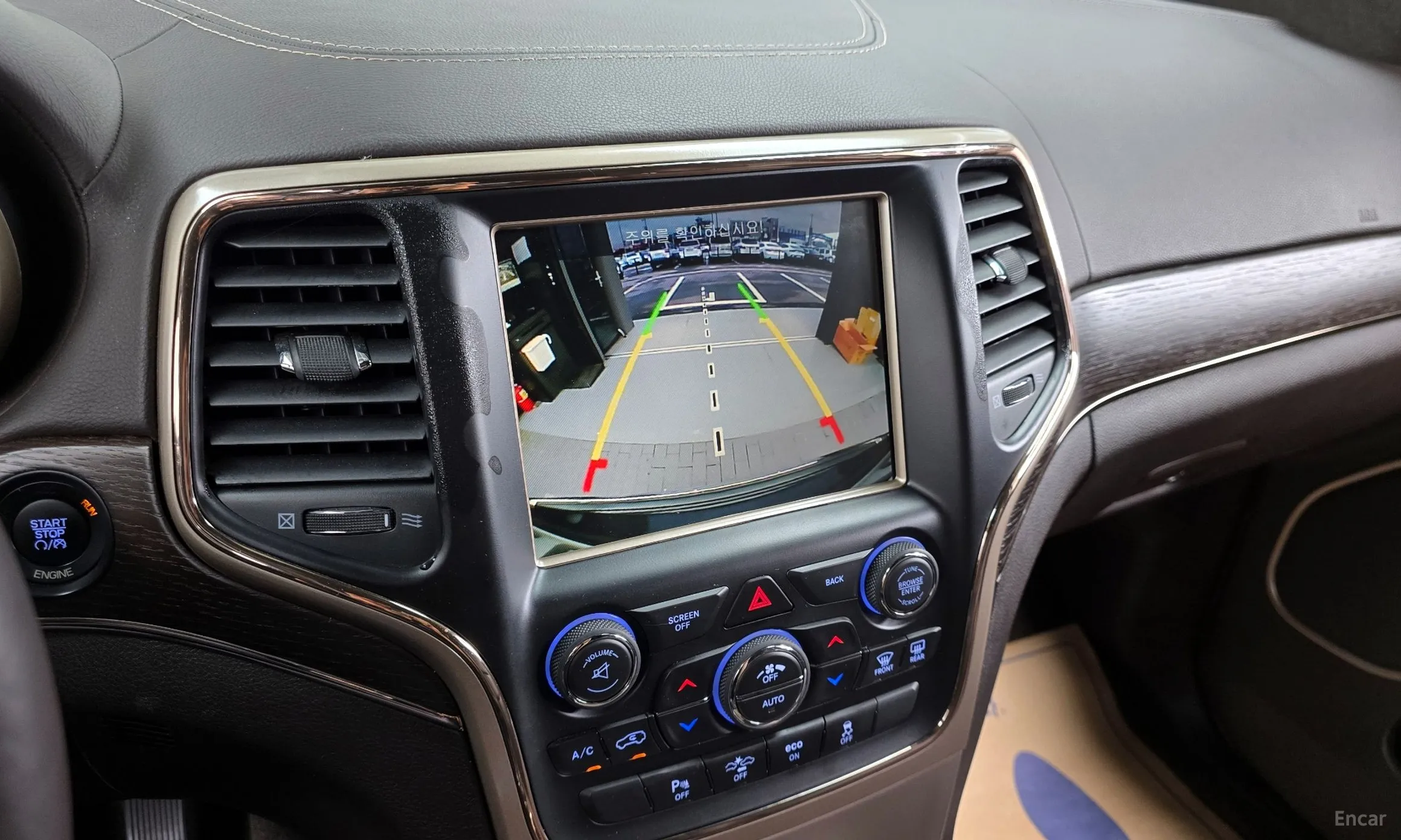 Jeep Grand Cherokee превью 15