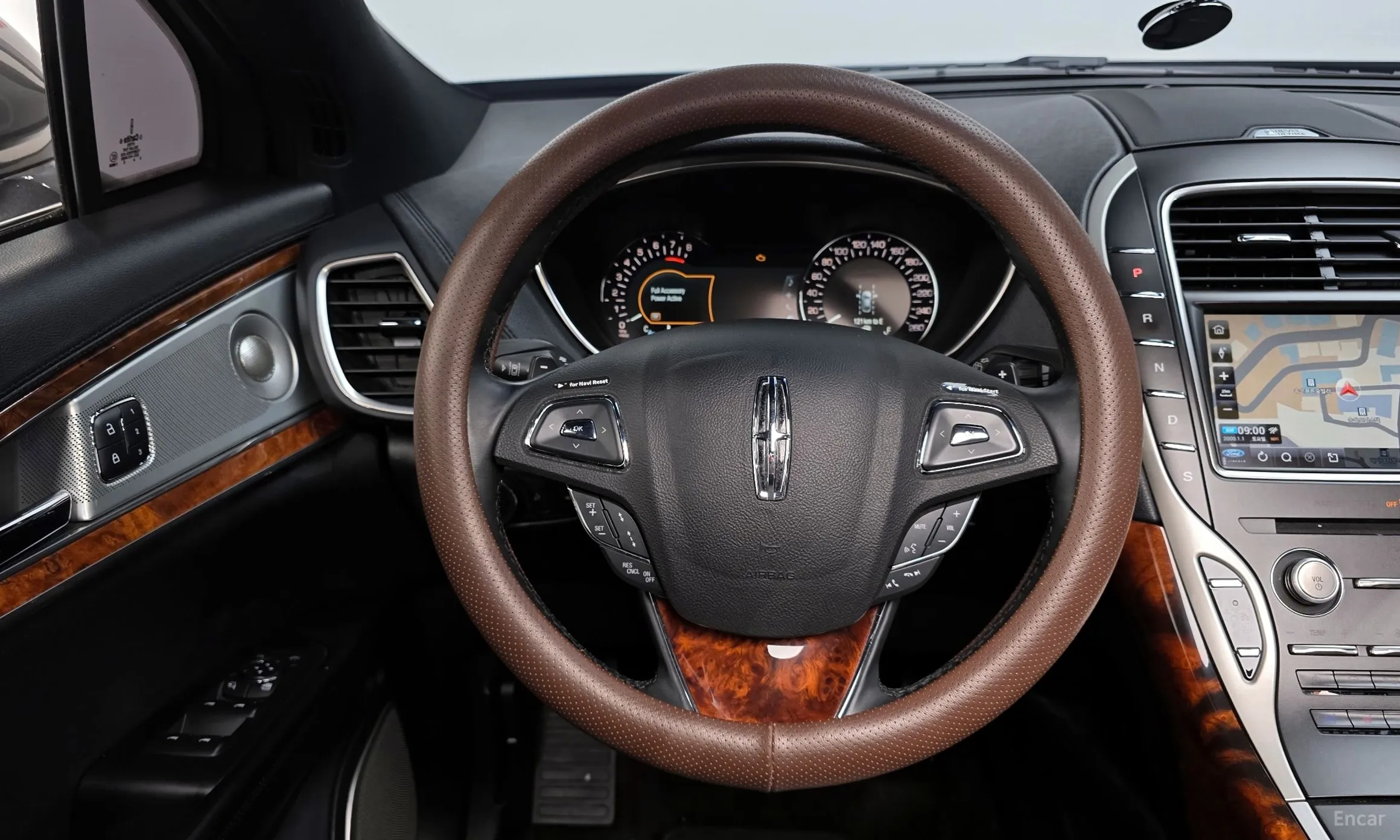 Lincoln MKX 2nd Generation превью 13