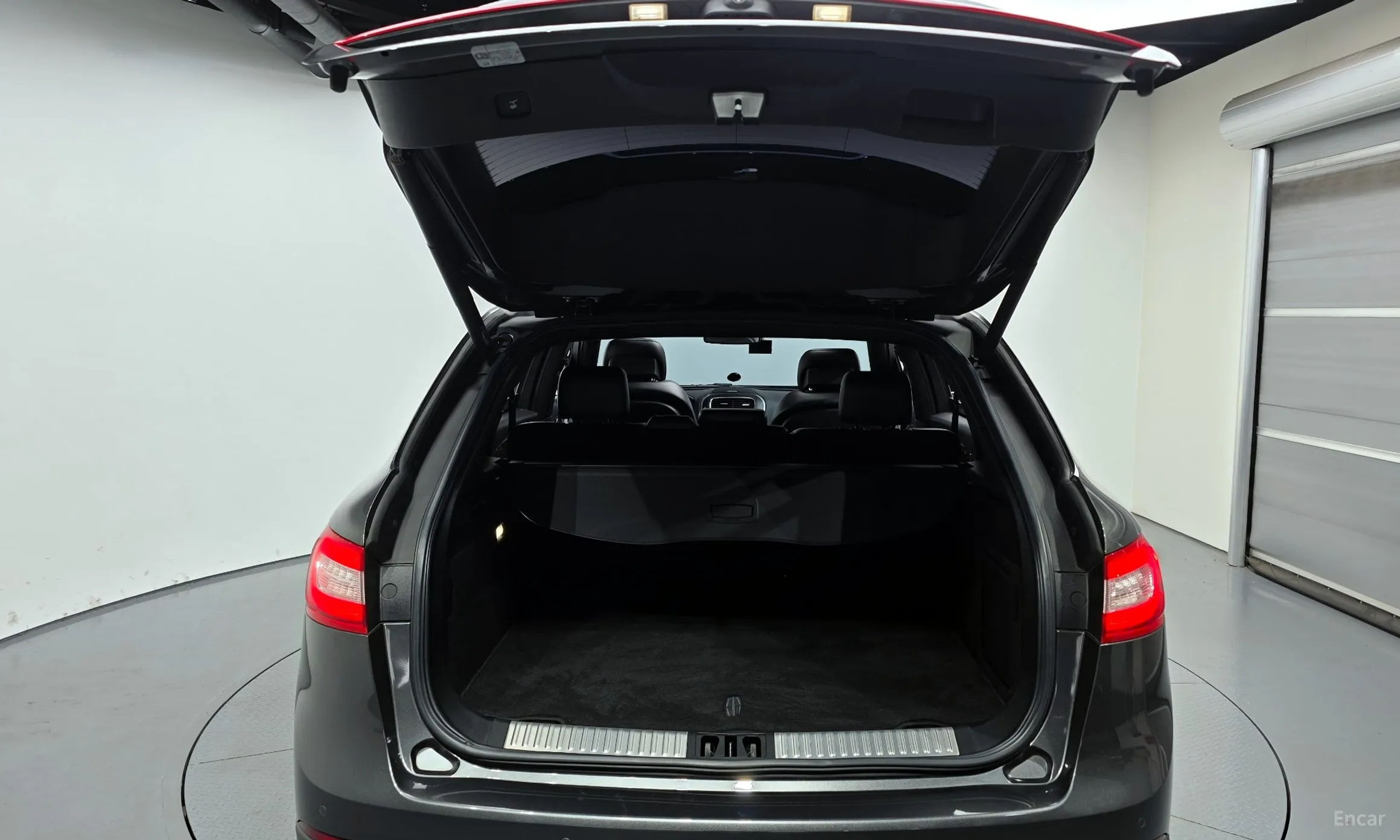 Lincoln MKX 2nd Generation превью 20