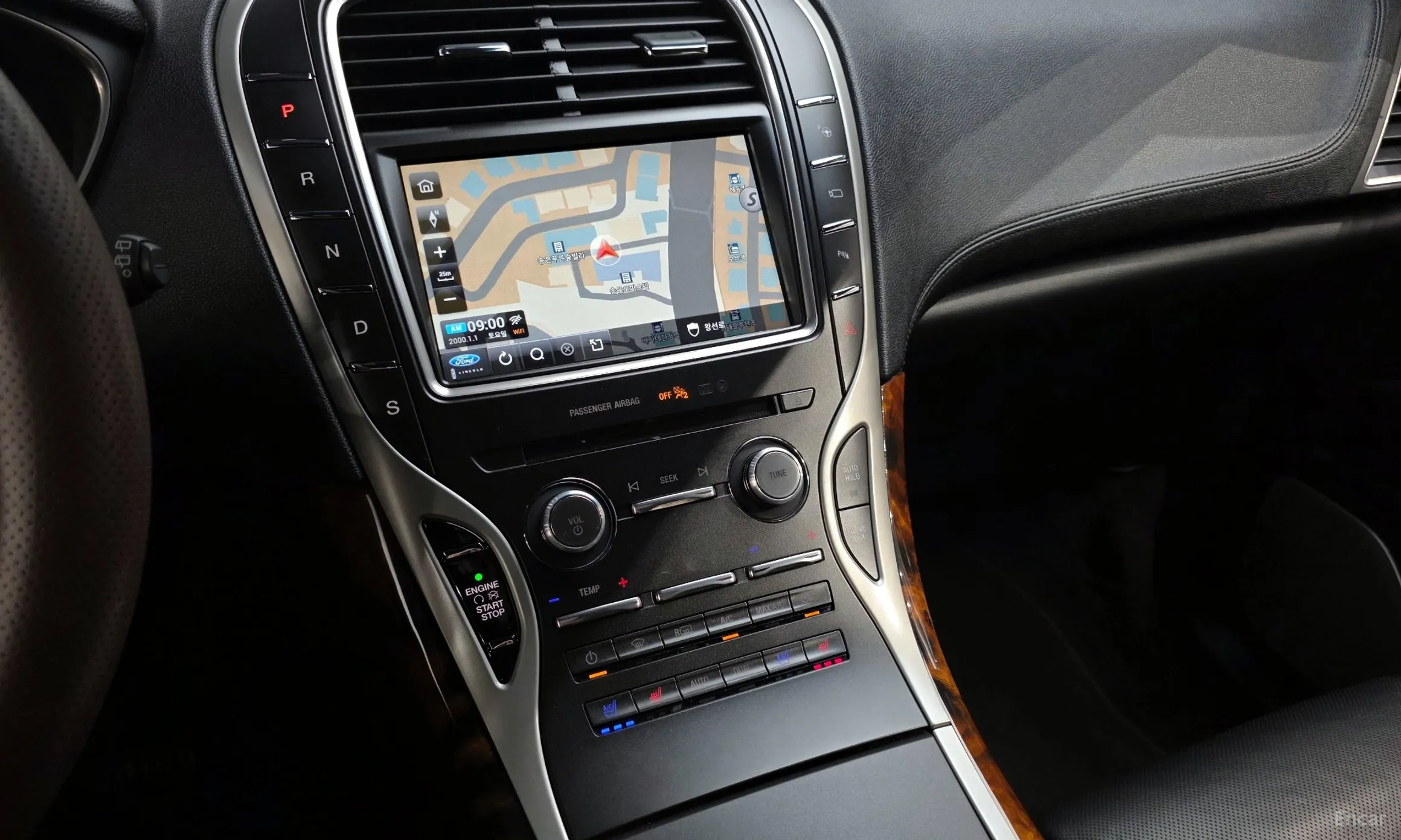 Lincoln MKX 2nd Generation превью 9