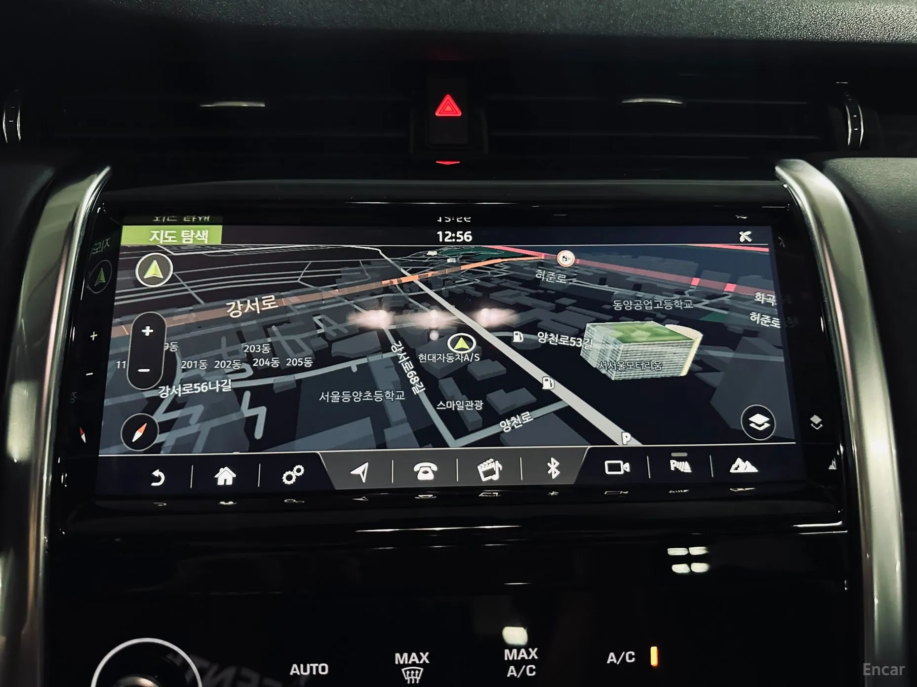 Land Rover Discovery Sports превью 14