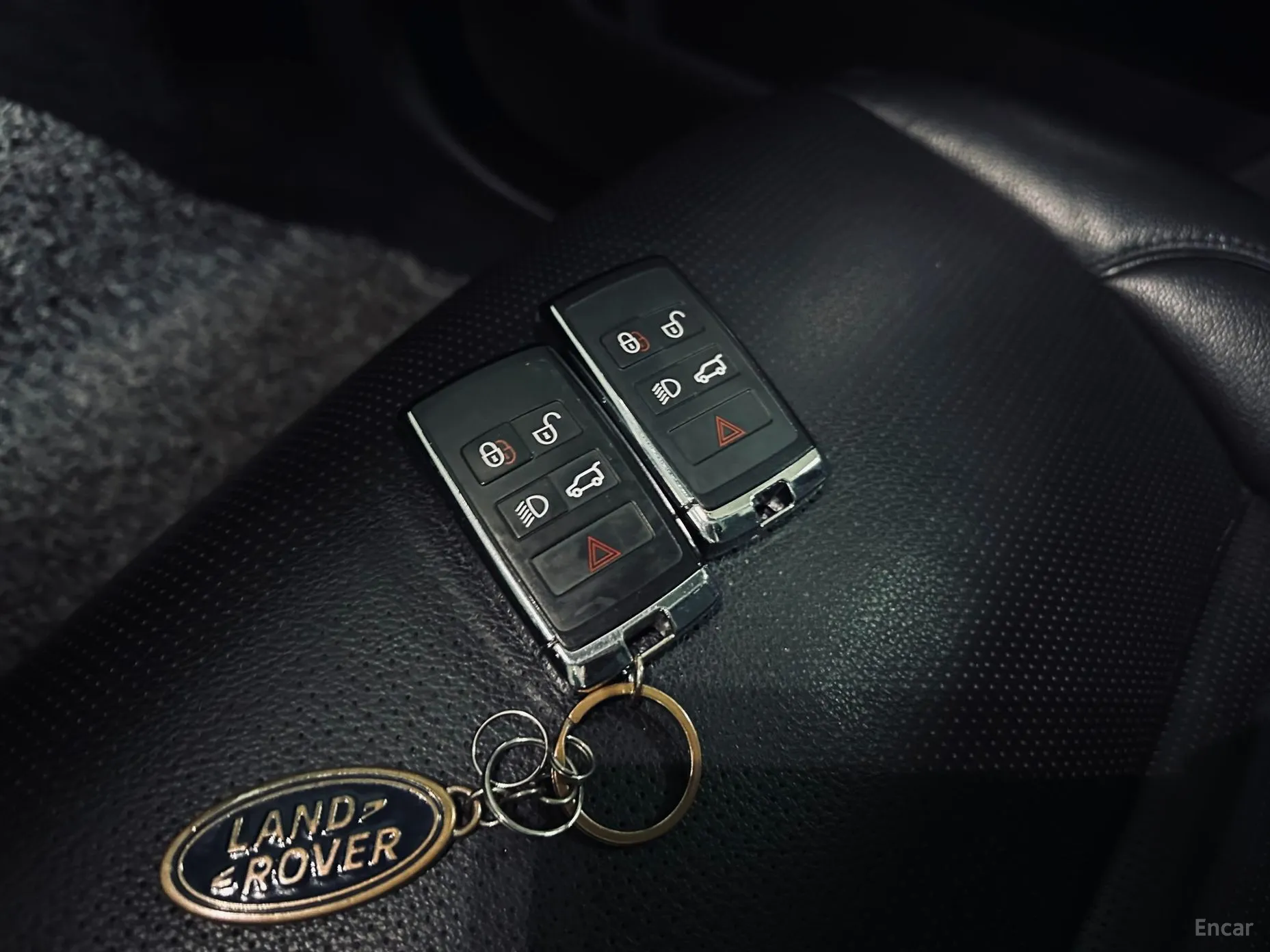 Land Rover Discovery Sports превью 19
