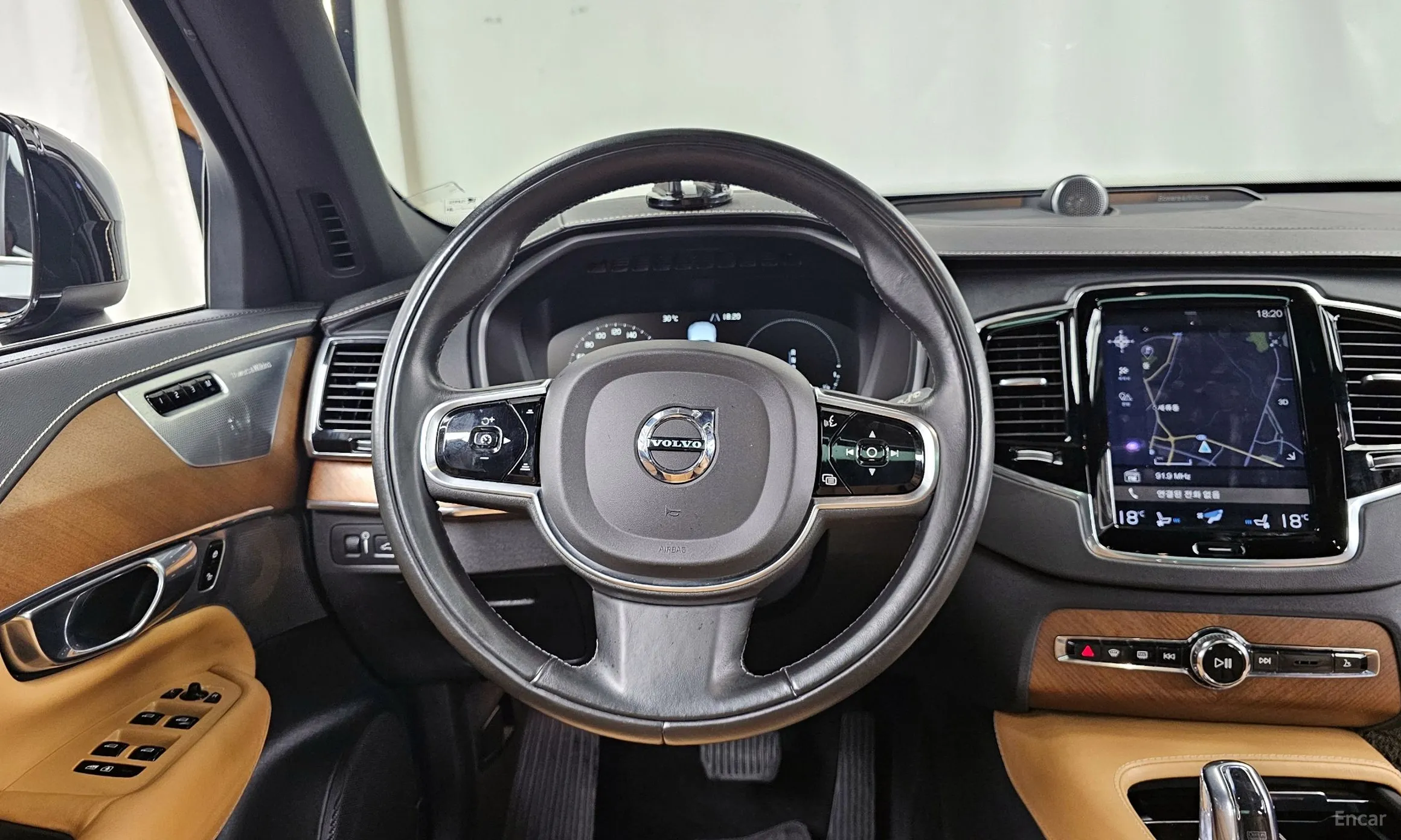 Volvo XC90 Gen 2 превью 13