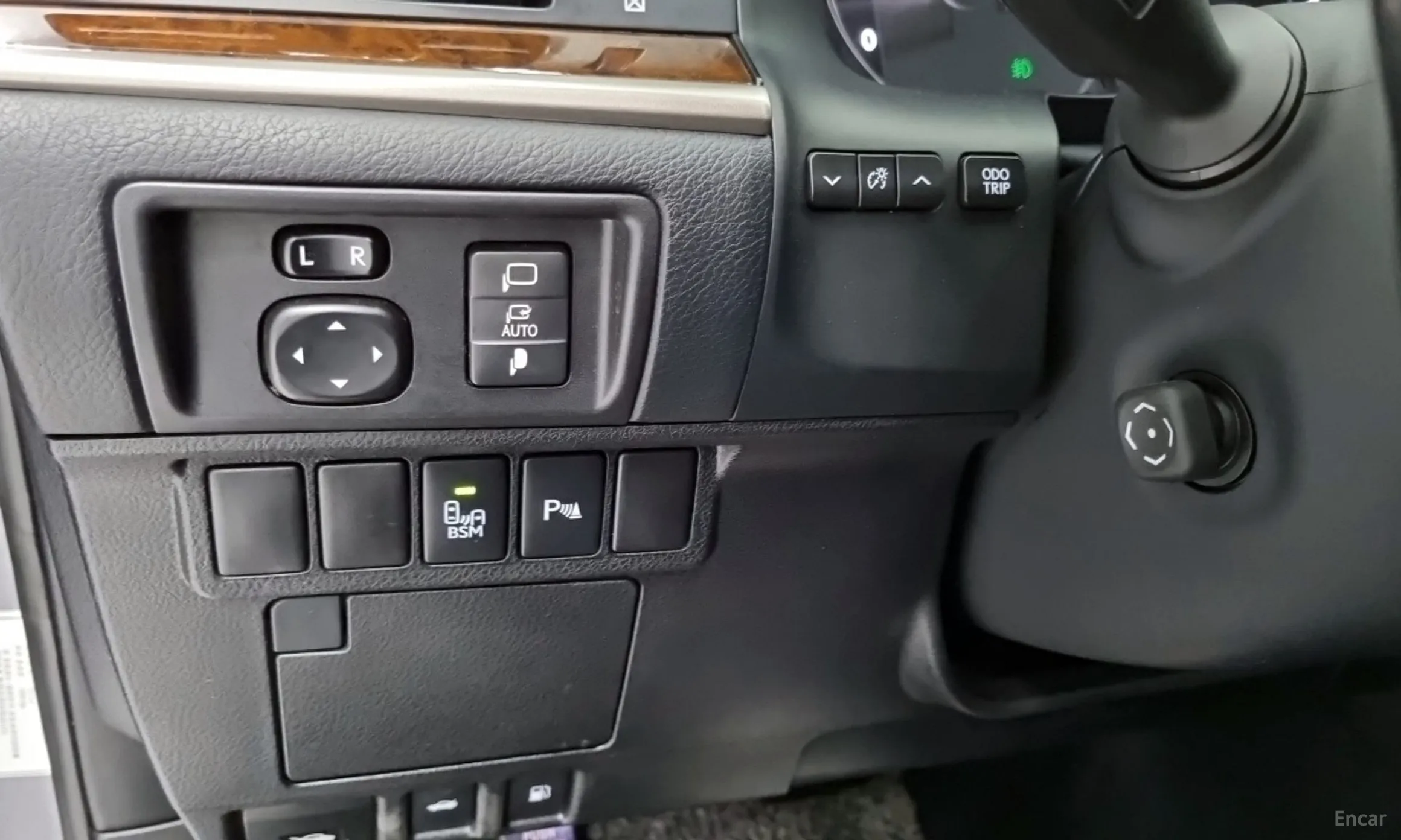 Lexus New ES350 превью 16