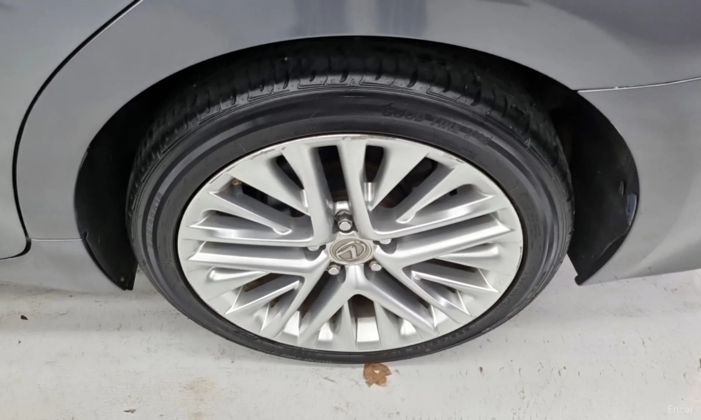 Lexus New ES350 превью 5