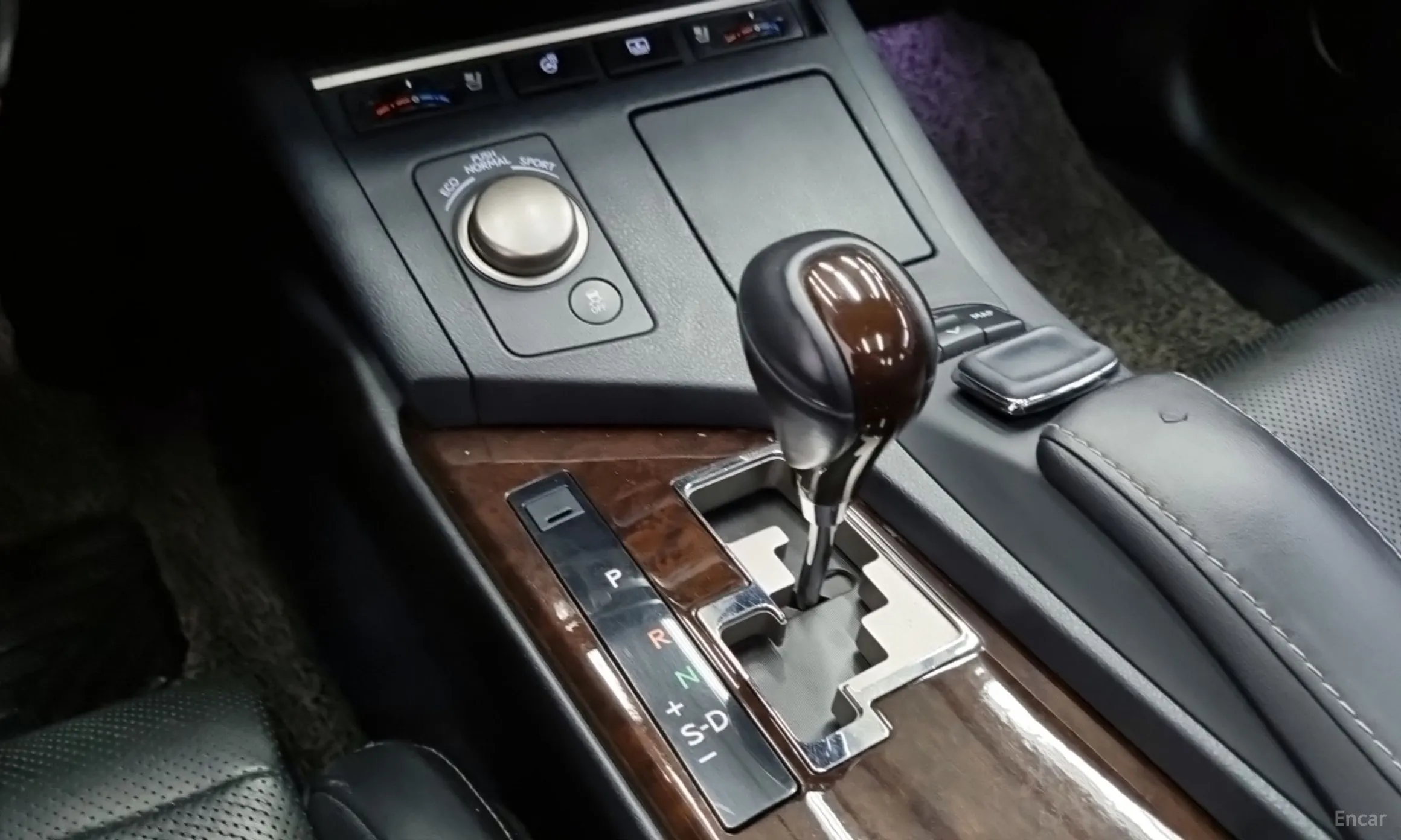 Lexus New ES350 превью 9