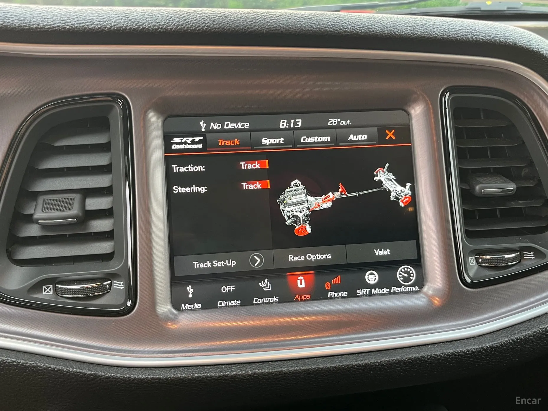 Dodge Challenger превью 12